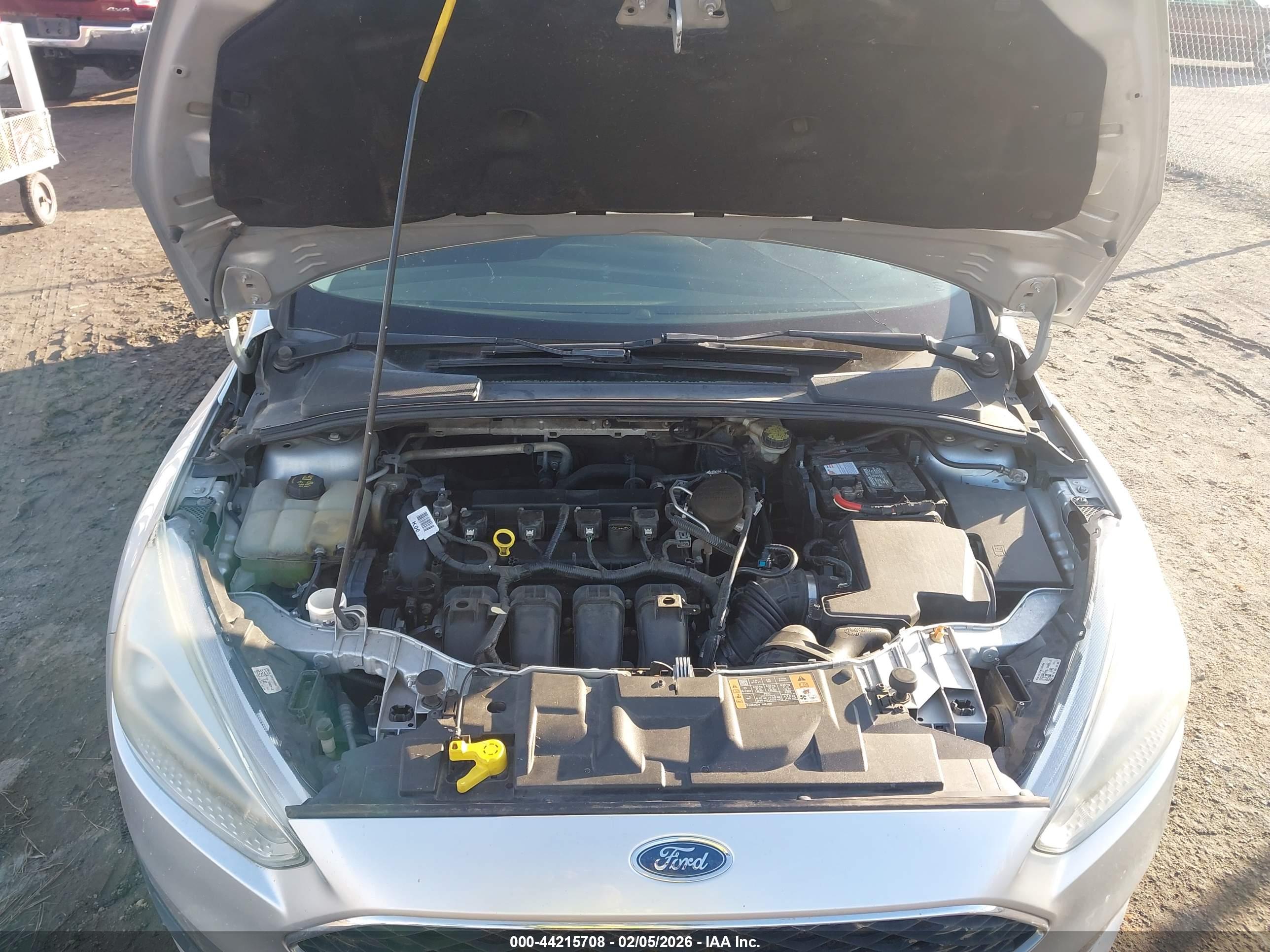 FORD FOCUS image 10