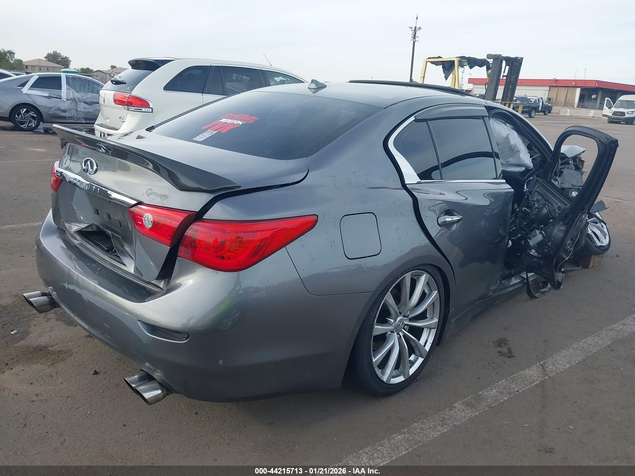 INFINITI Q50 image 4
