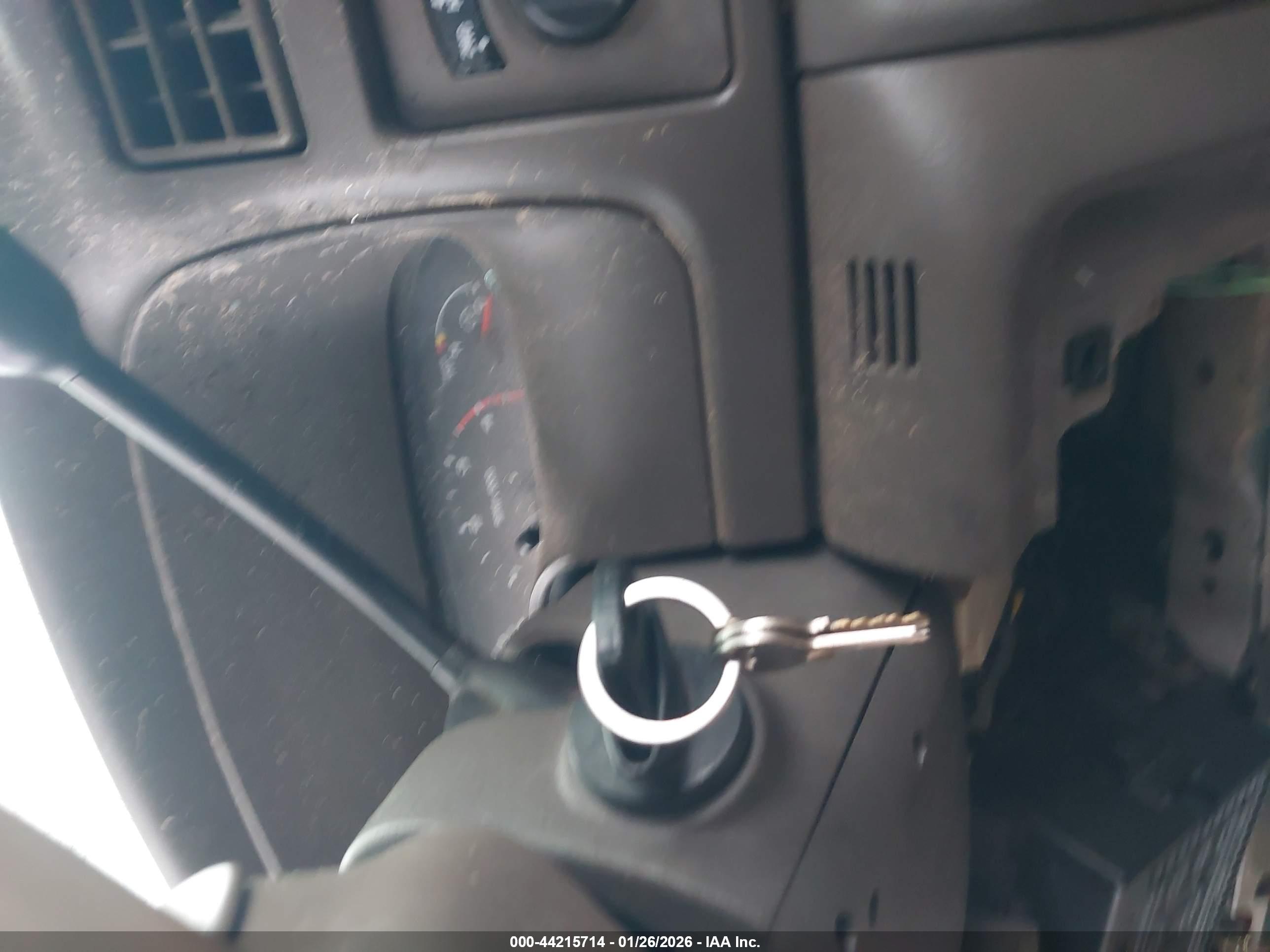 FORD EXCURSION image 11