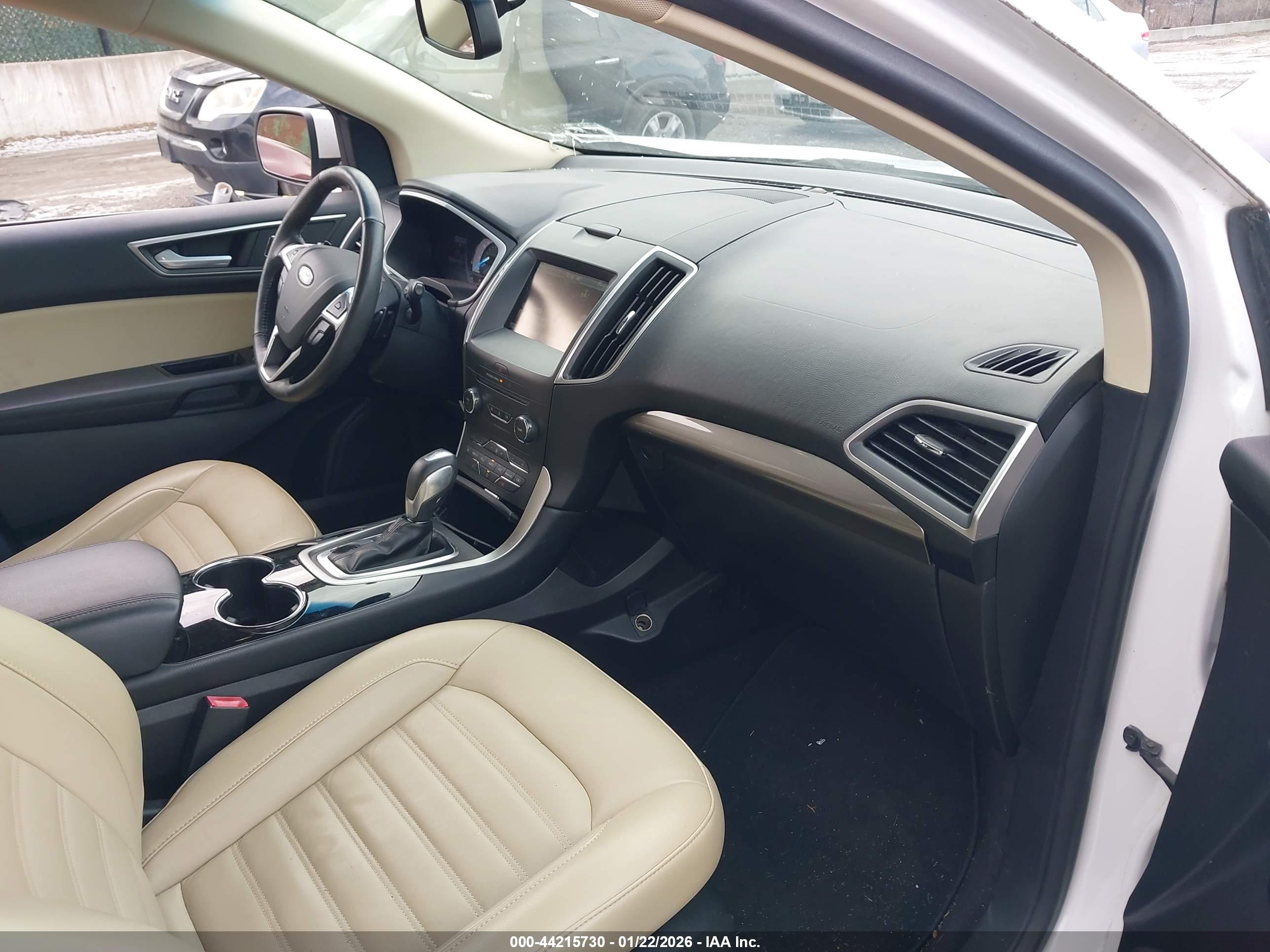 FORD EDGE image 5
