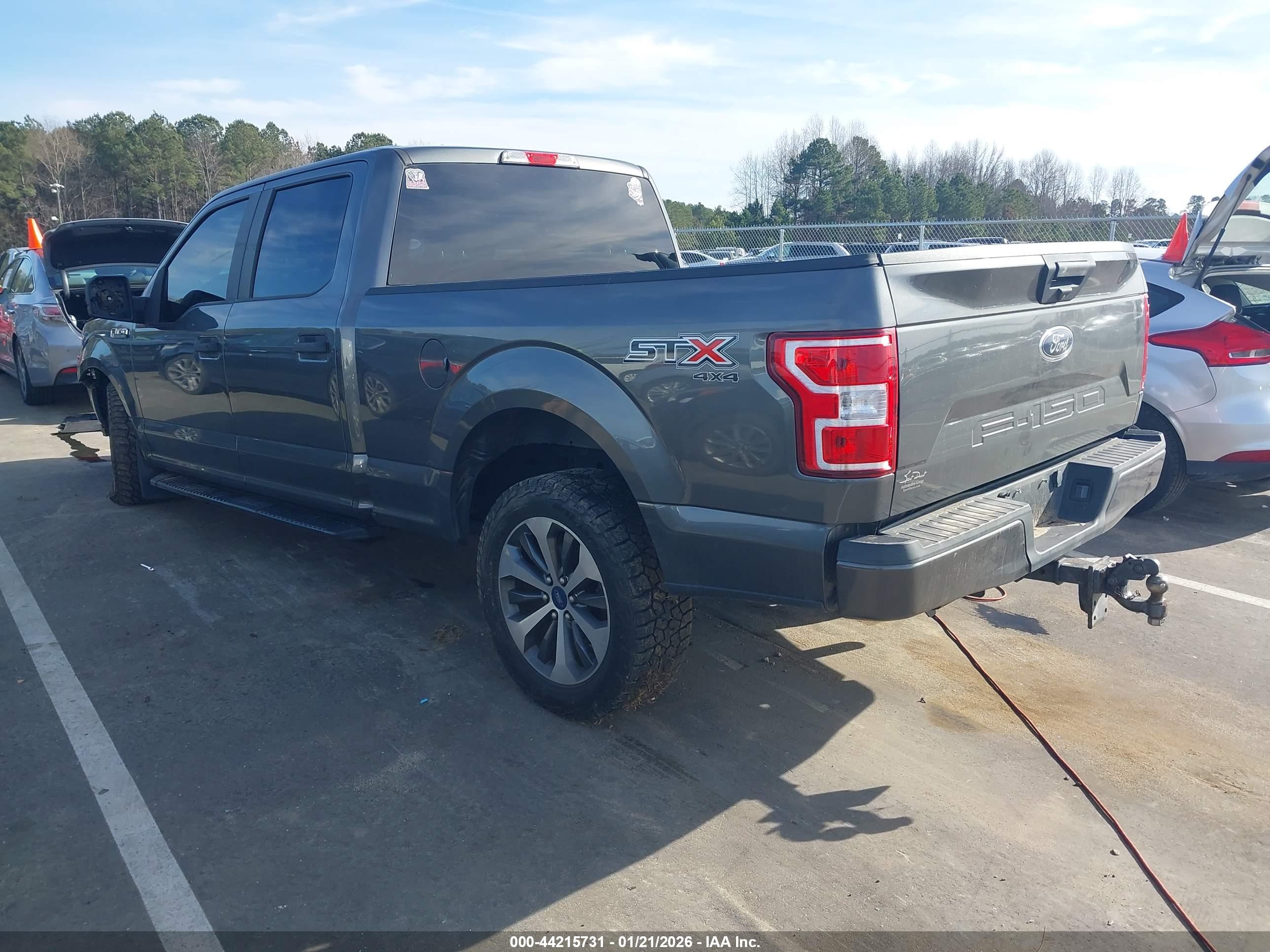 FORD F-150 image 3