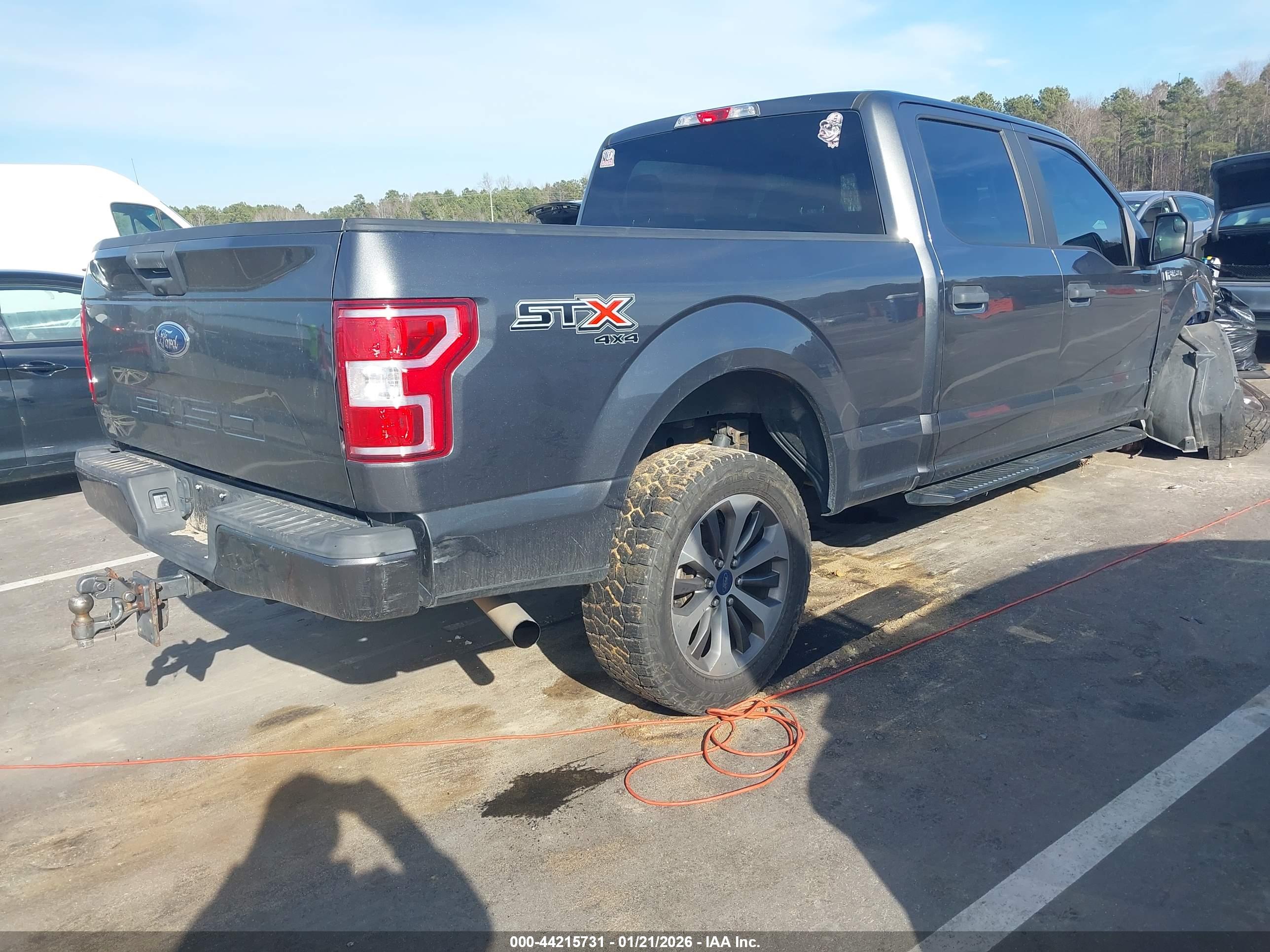 FORD F-150 image 4
