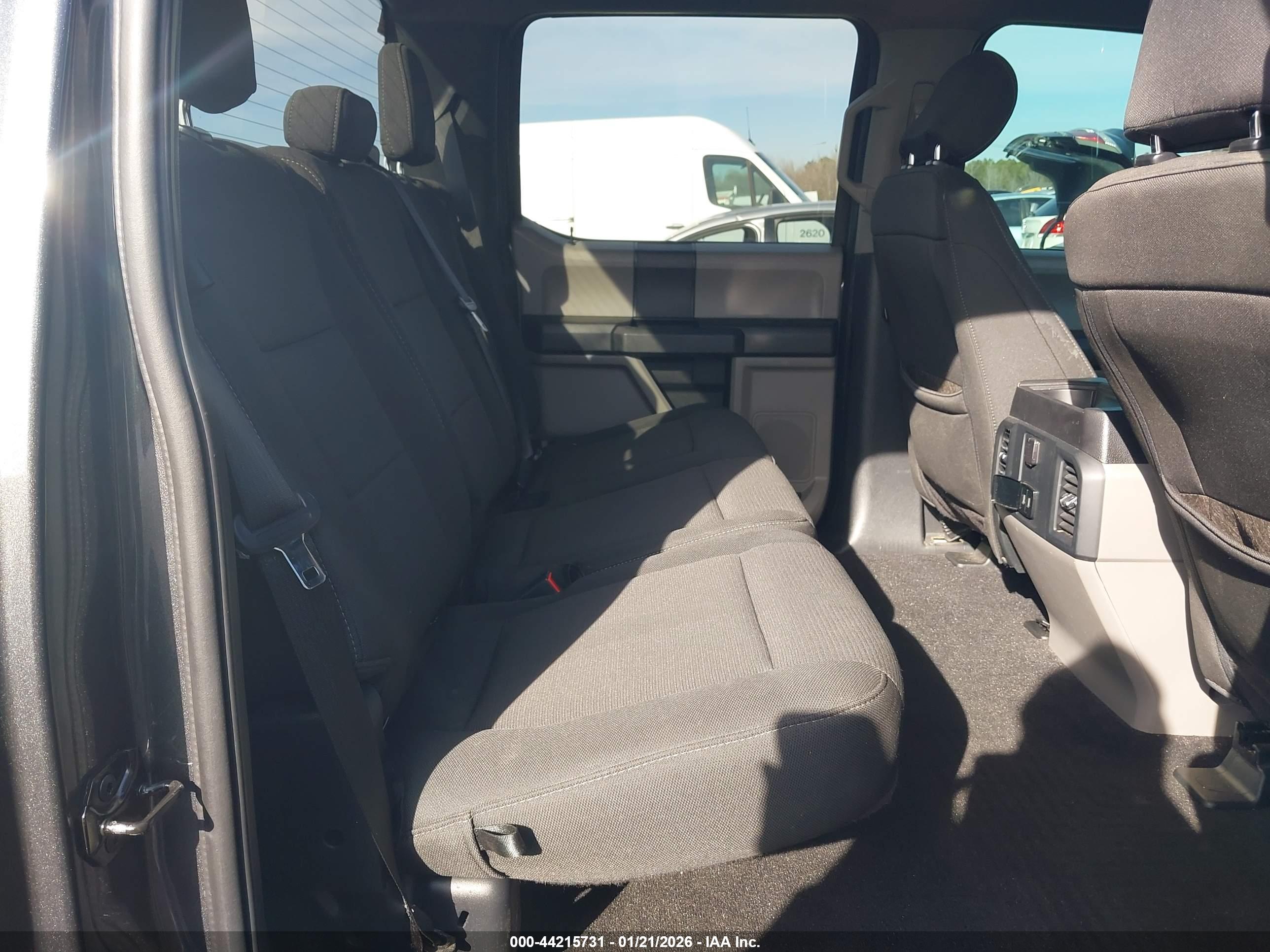 FORD F-150 image 8