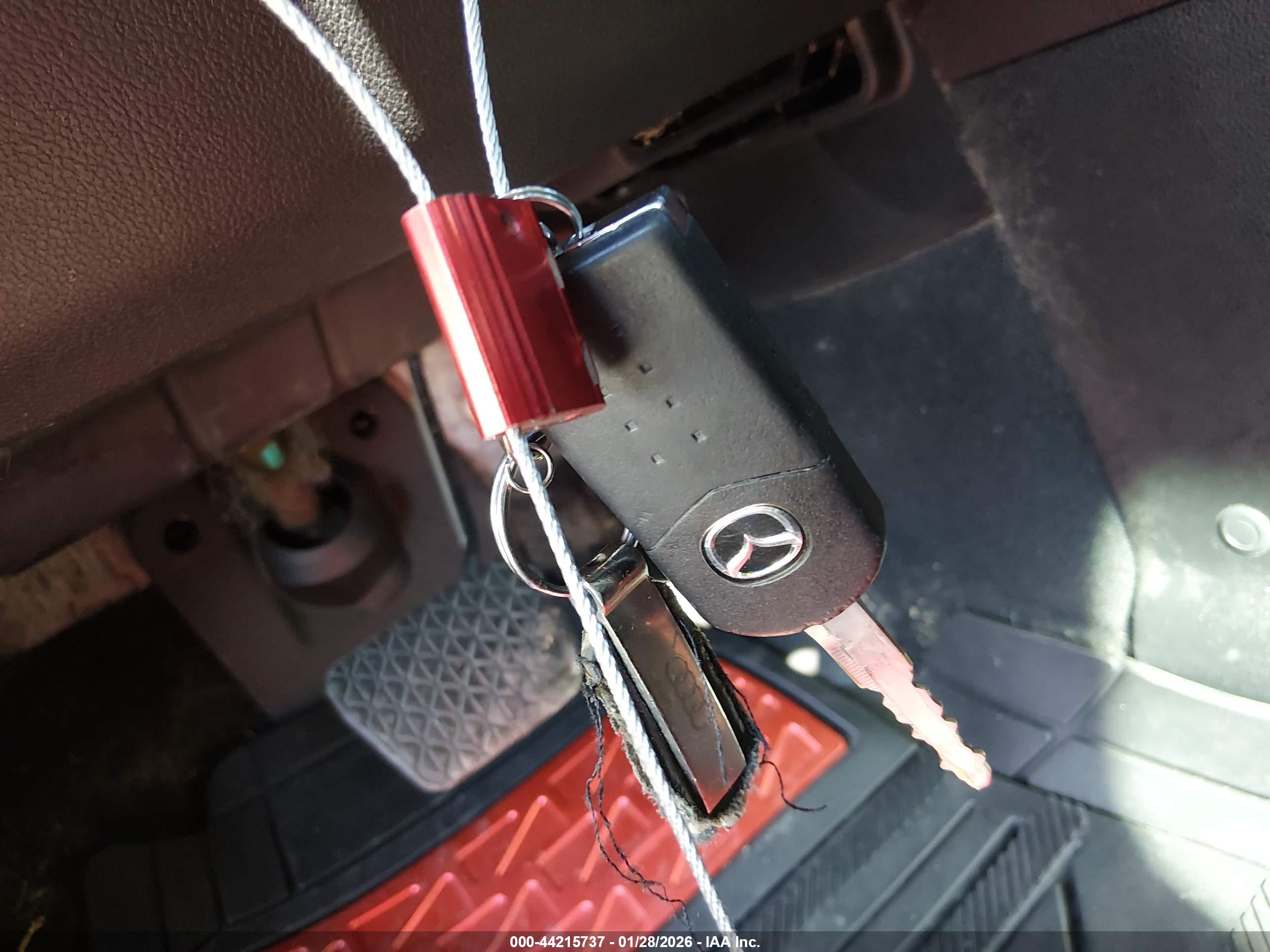MAZDA CX-7 image 11