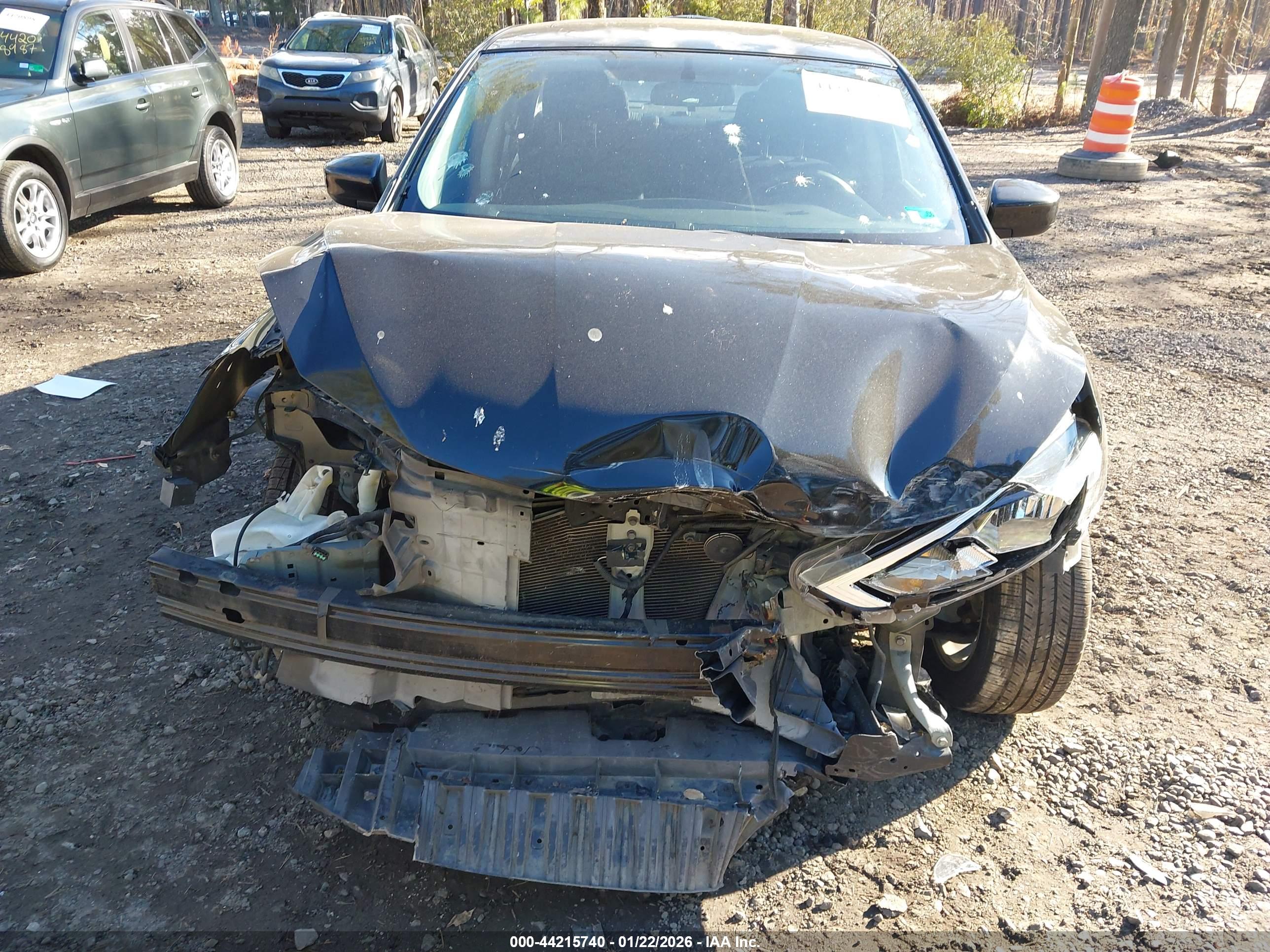 NISSAN SENTRA image 6