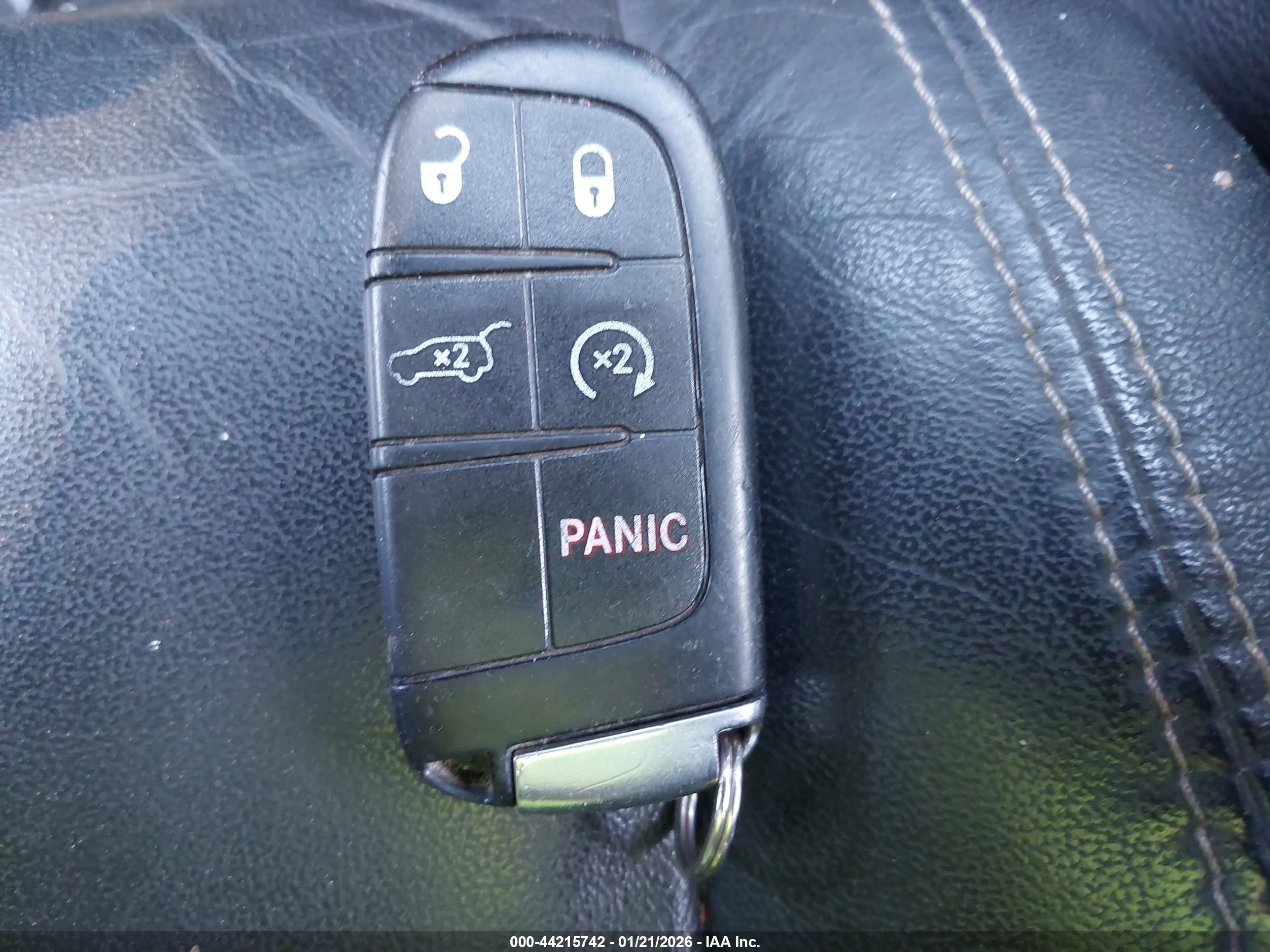 JEEP GRAND image 11