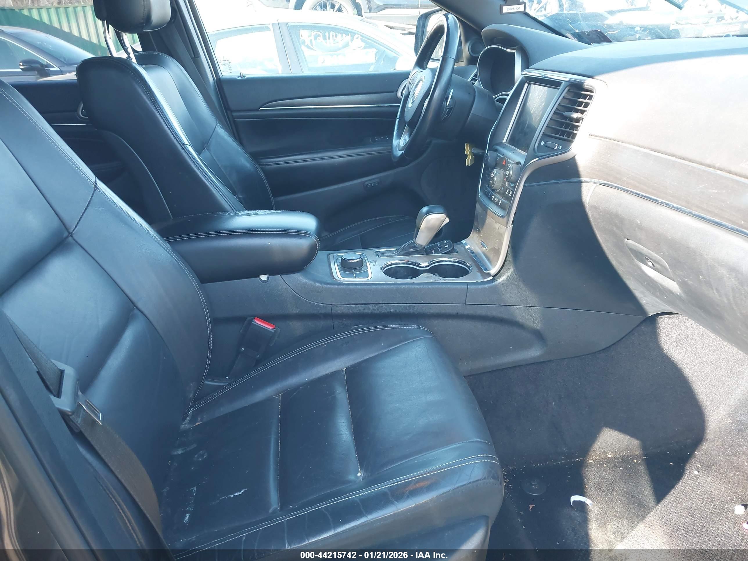 JEEP GRAND image 5
