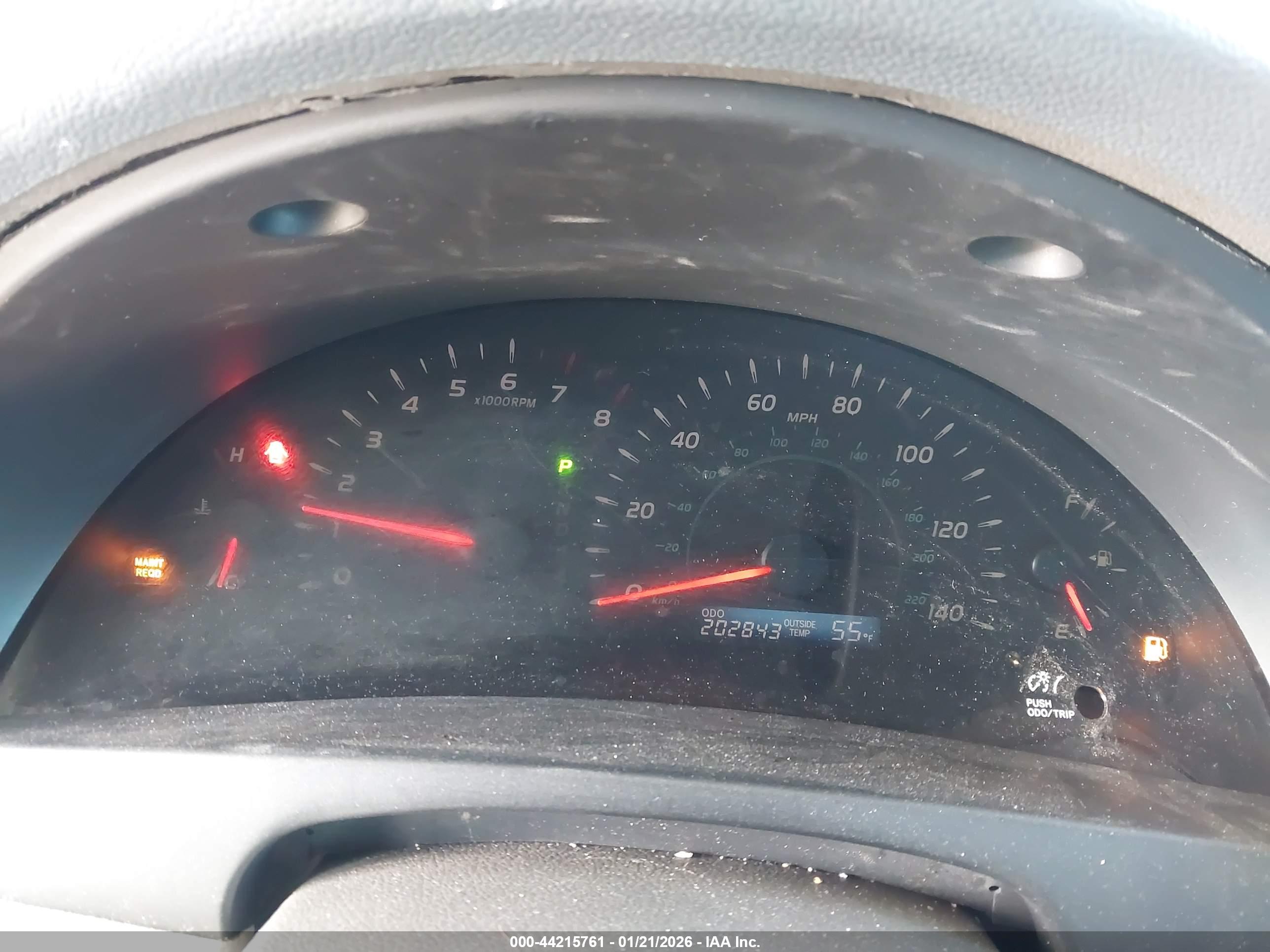 TOYOTA CAMRY image 7