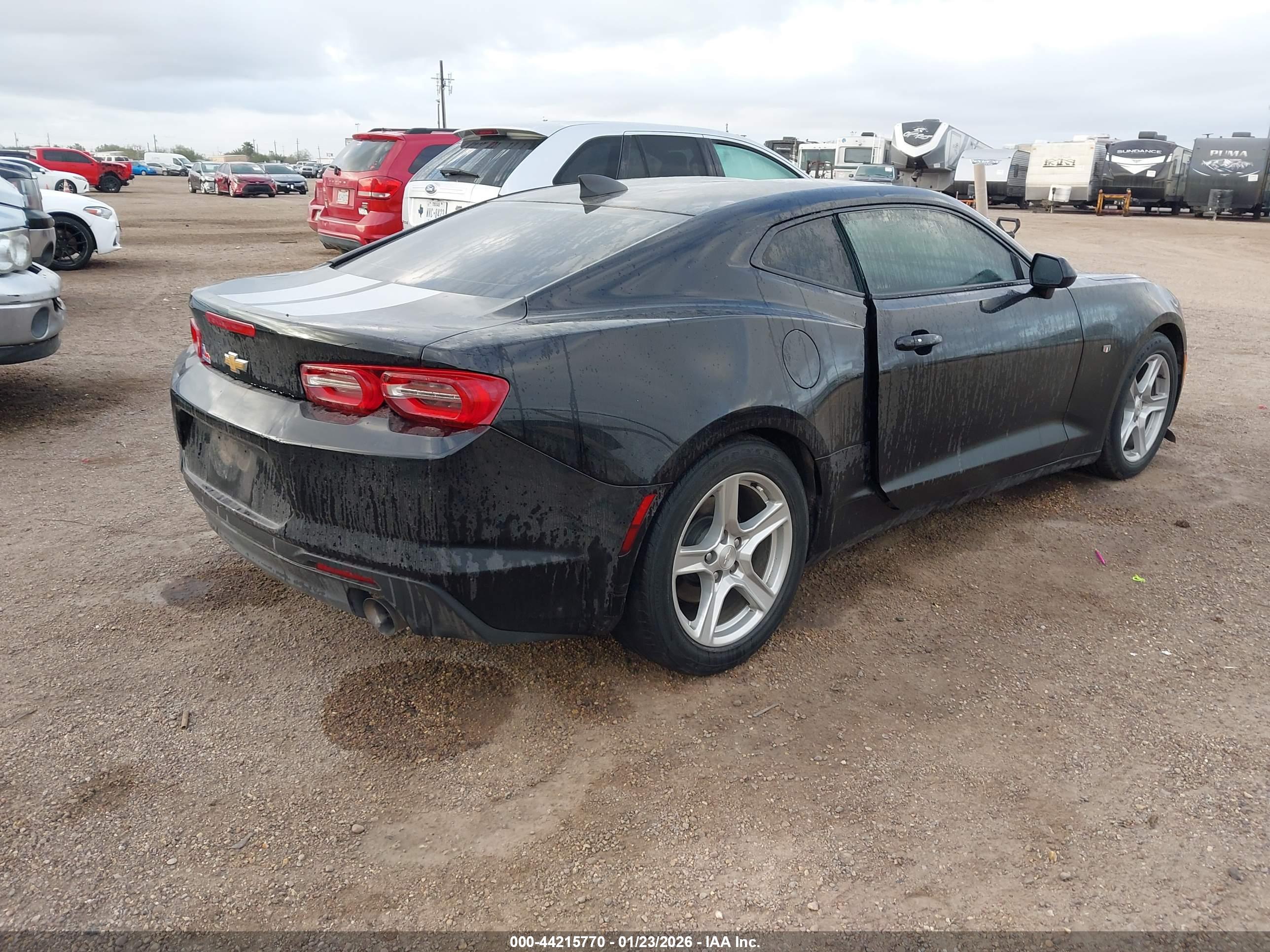 CHEVROLET CAMARO image 4