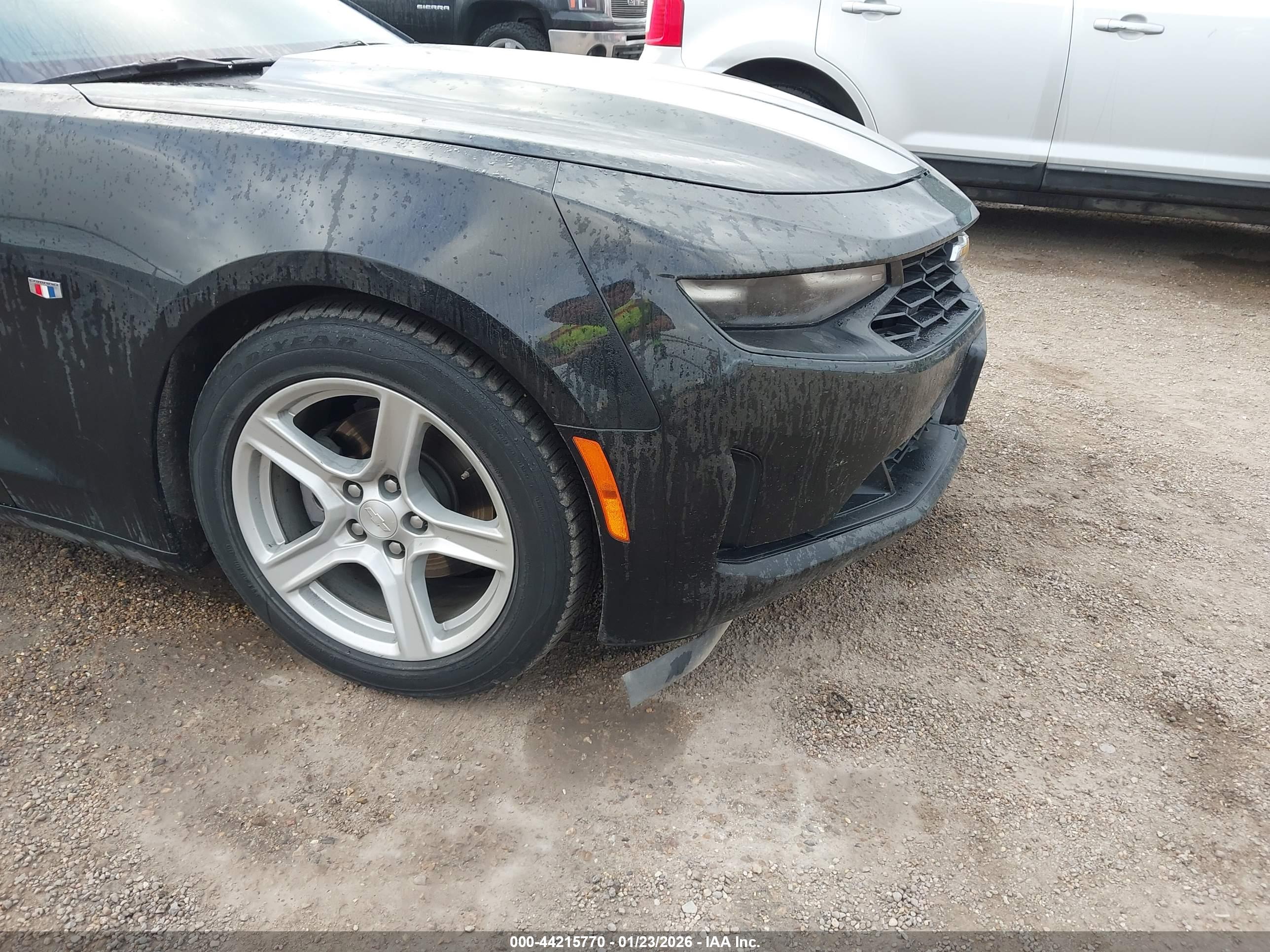 CHEVROLET CAMARO image 6