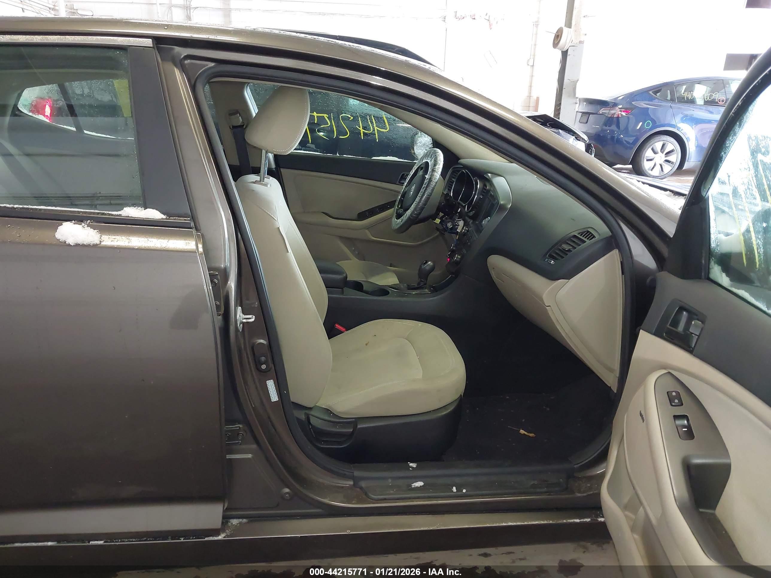 KIA OPTIMA image 5