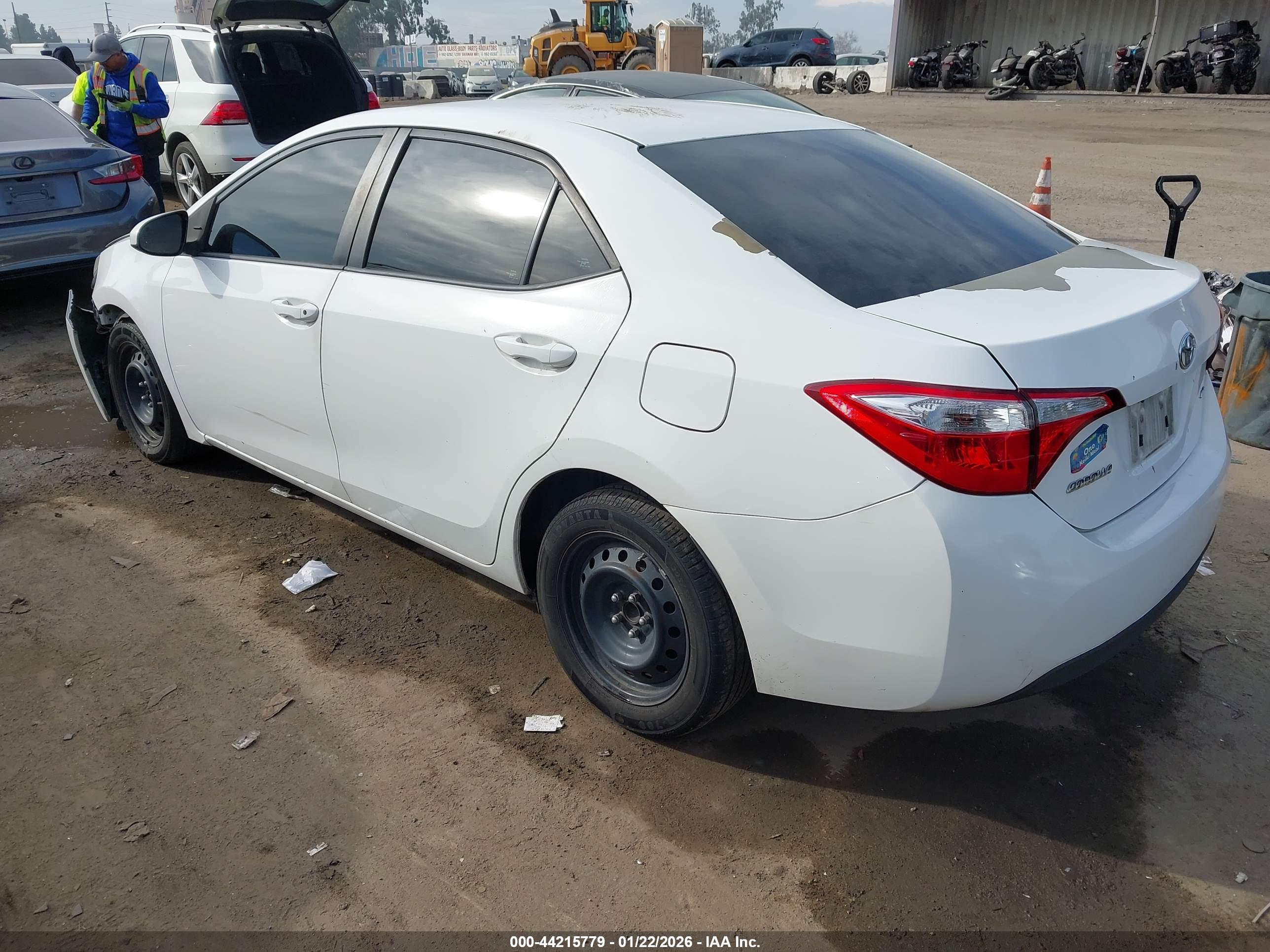 TOYOTA COROLLA image 3