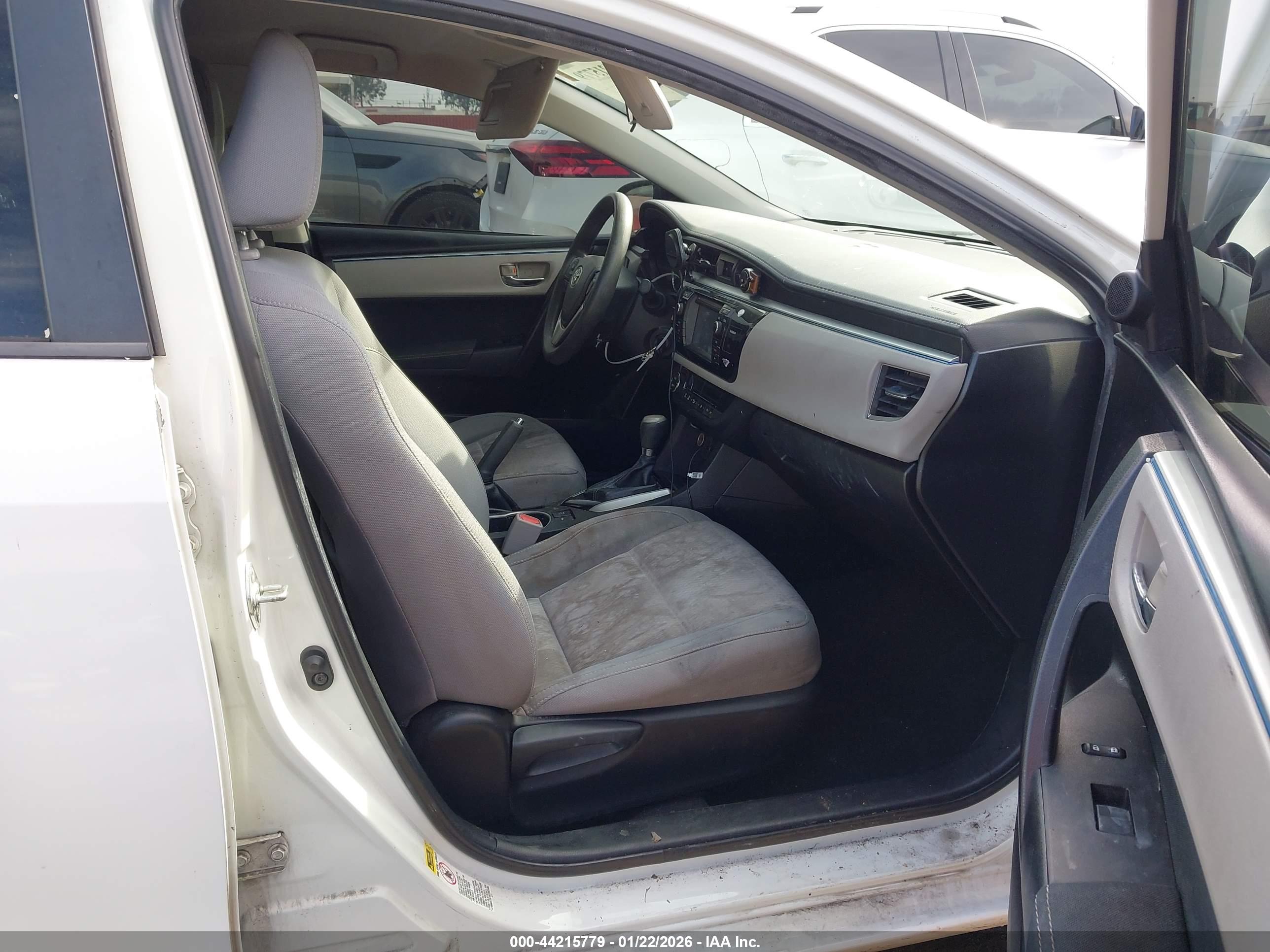 TOYOTA COROLLA image 5