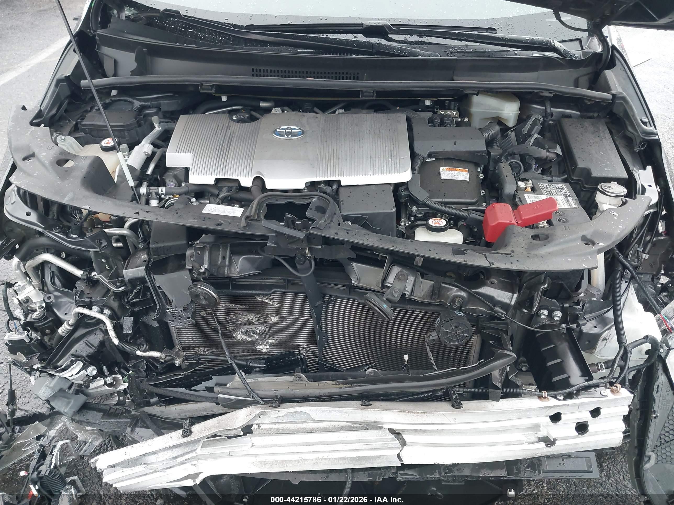 TOYOTA PRIUS image 10