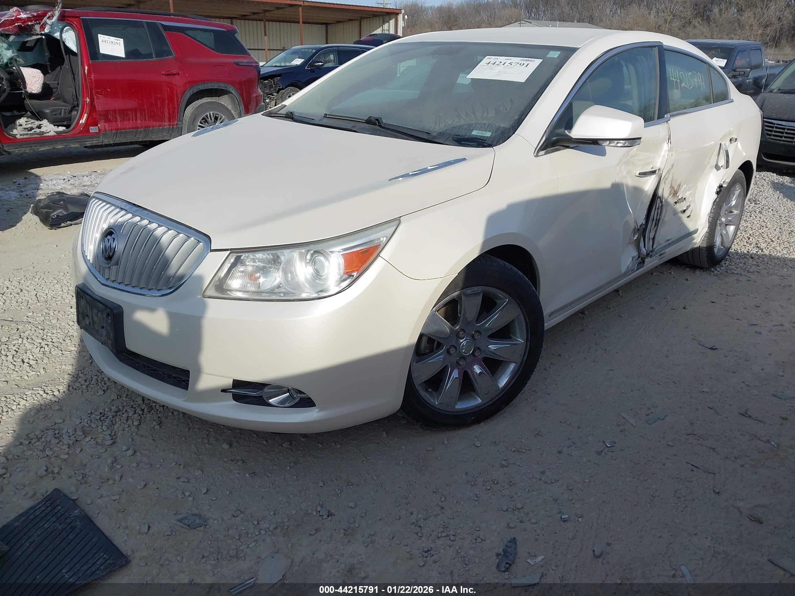 BUICK LACROSSE image 2