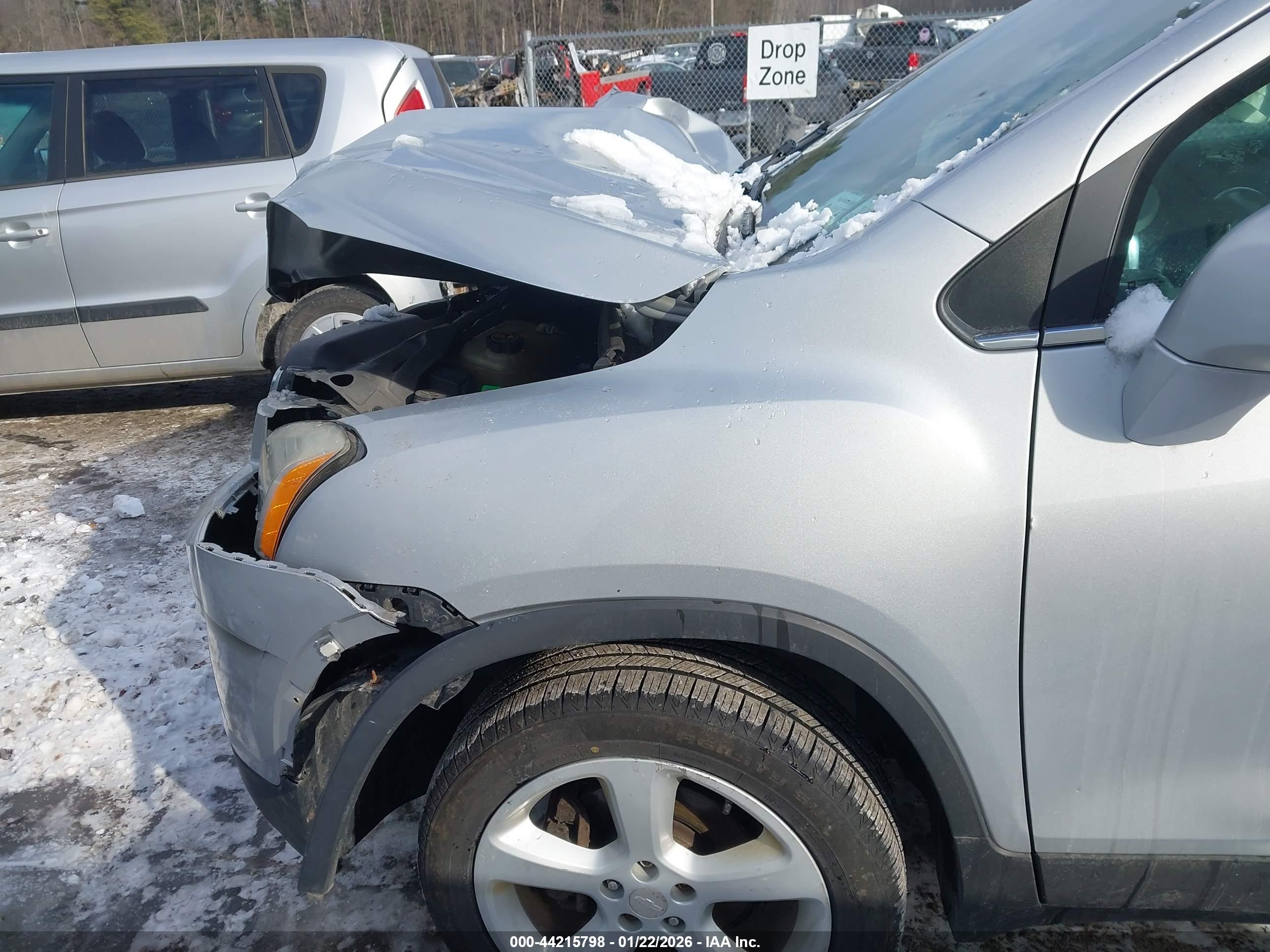 CHEVROLET TRAX image 6