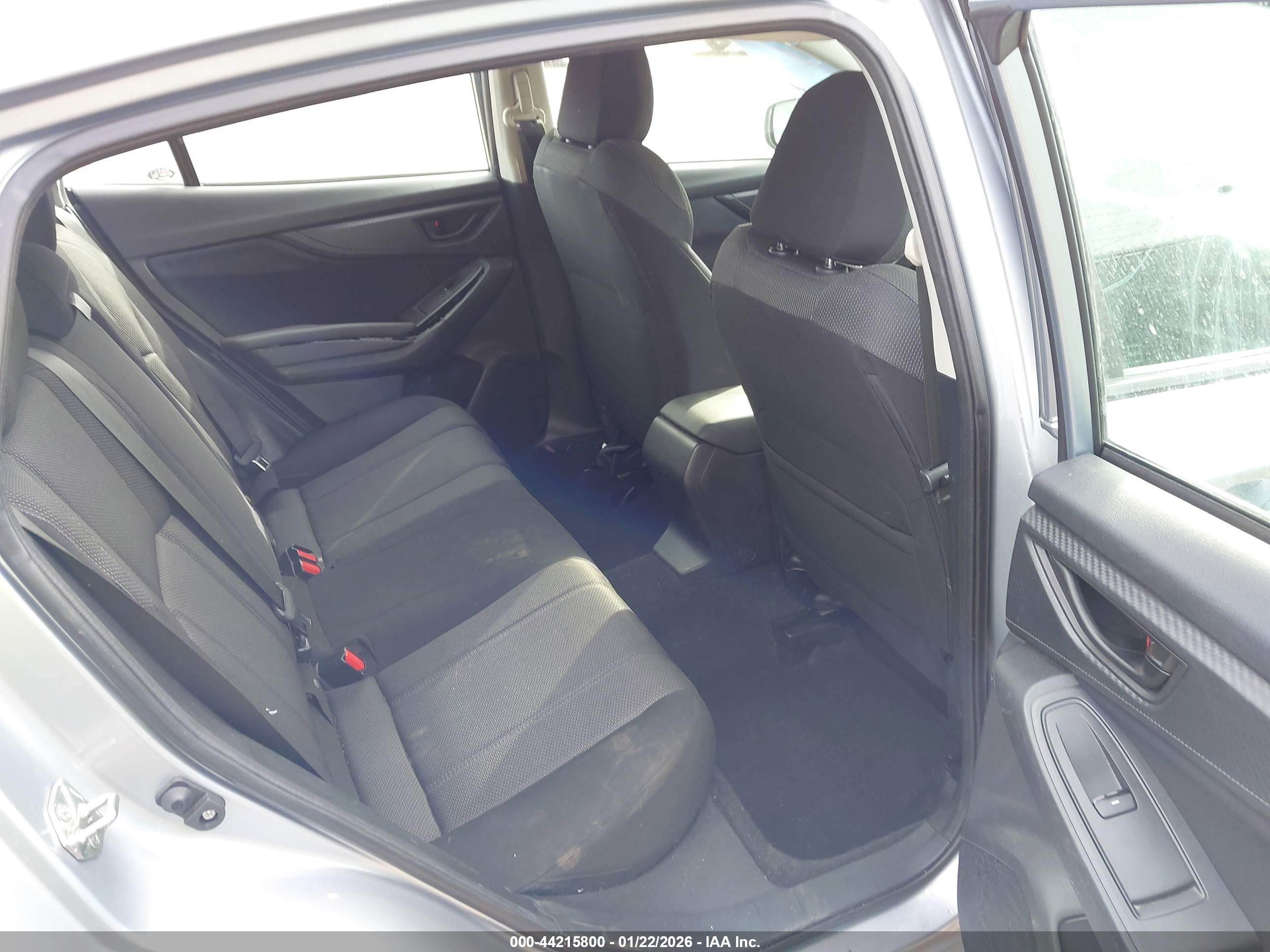 SUBARU IMPREZA image 8