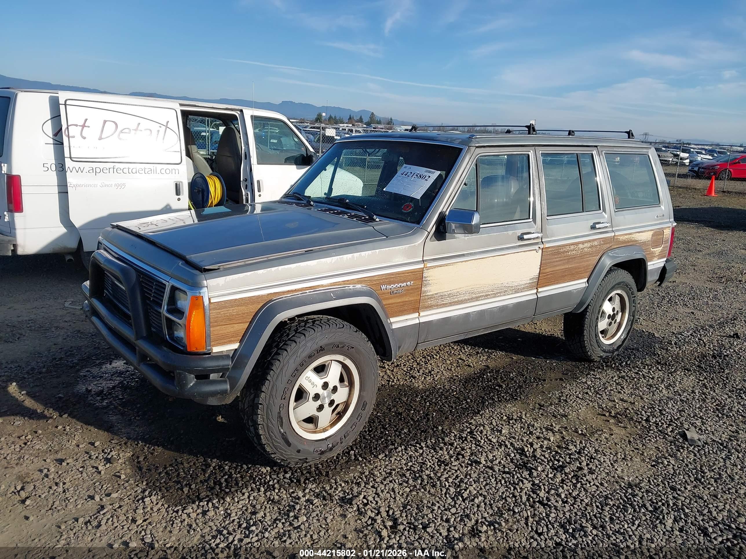 JEEP WAGONEER image 2