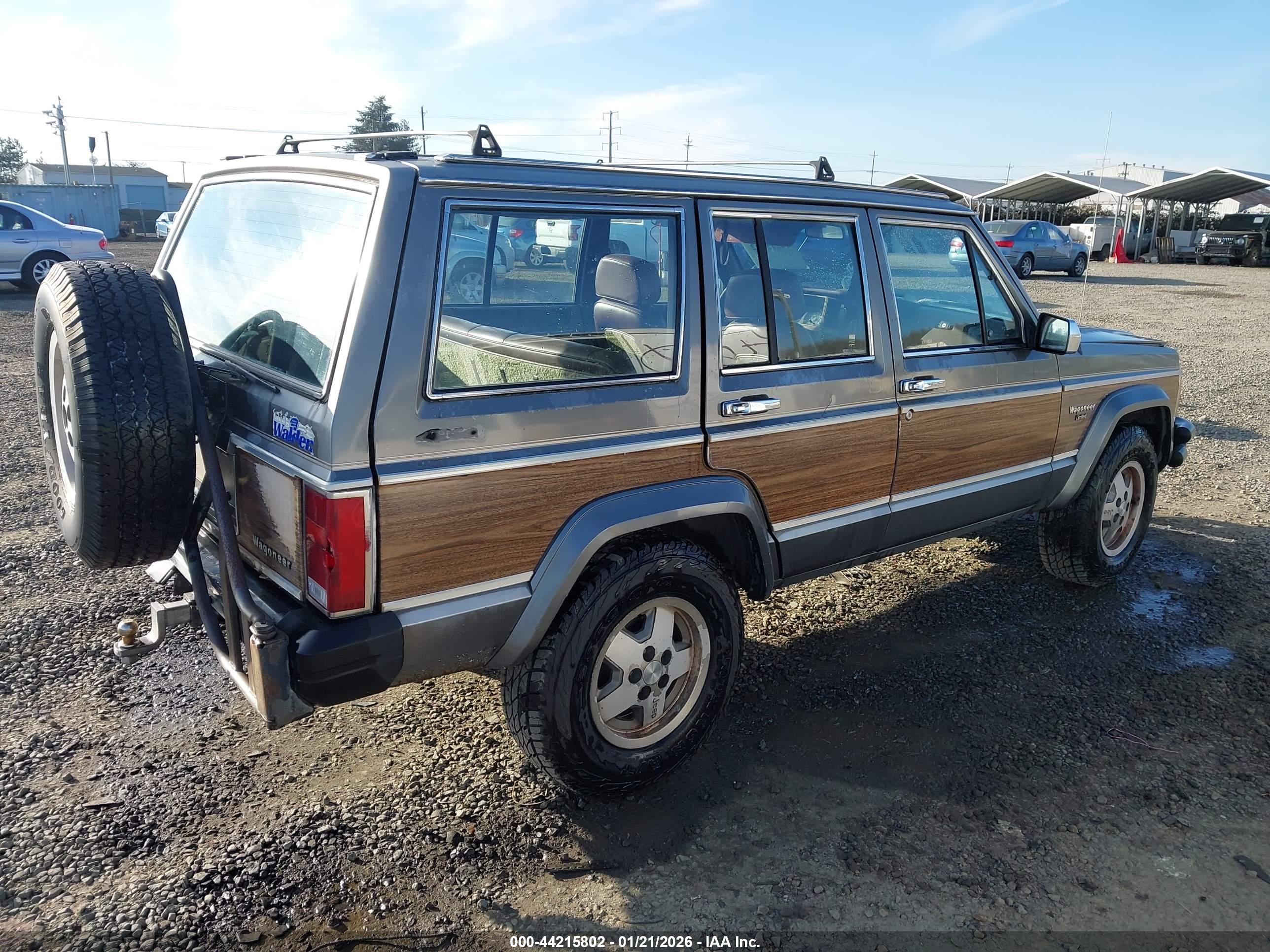 JEEP WAGONEER image 4