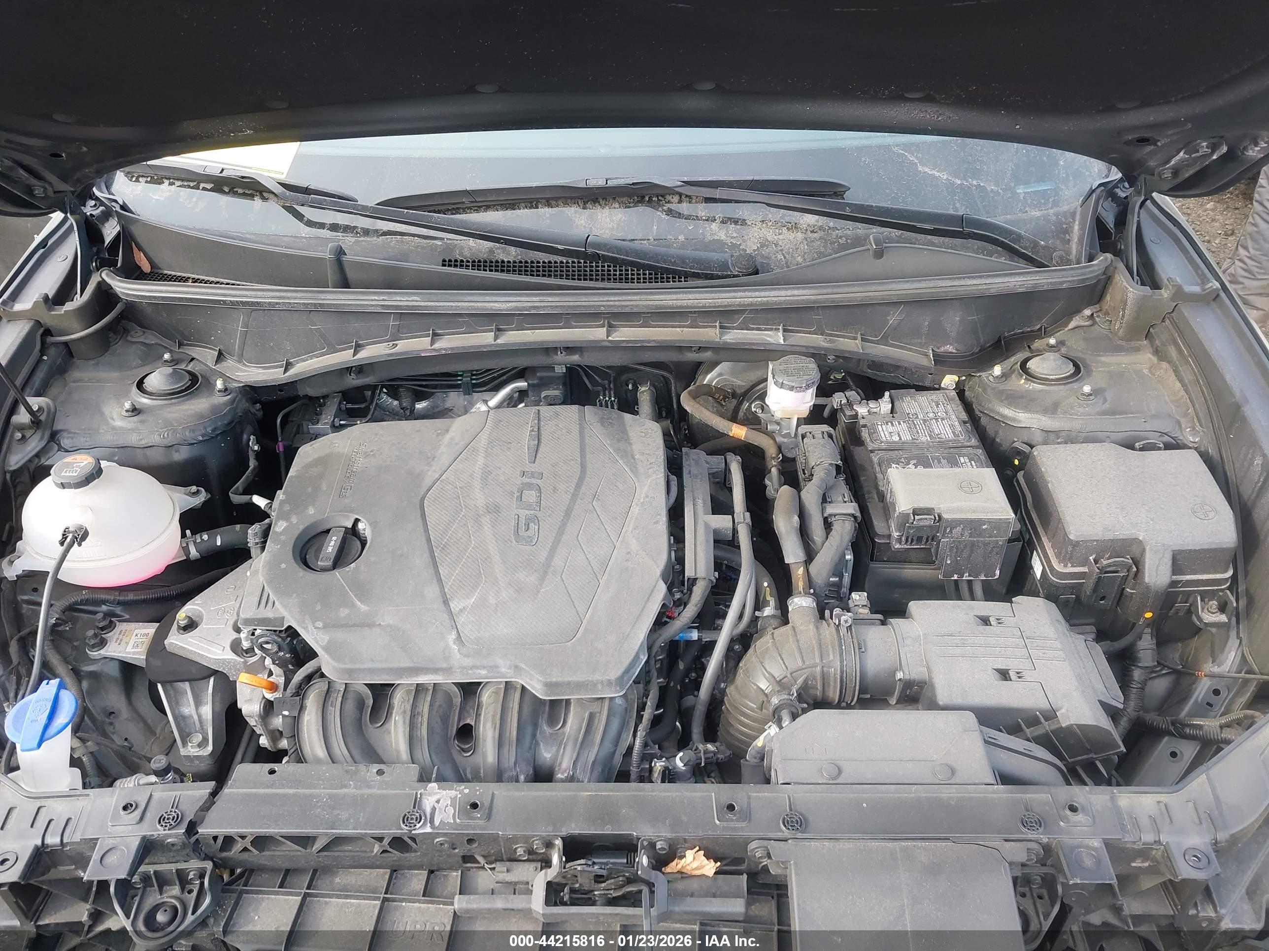 HYUNDAI TUCSON image 10