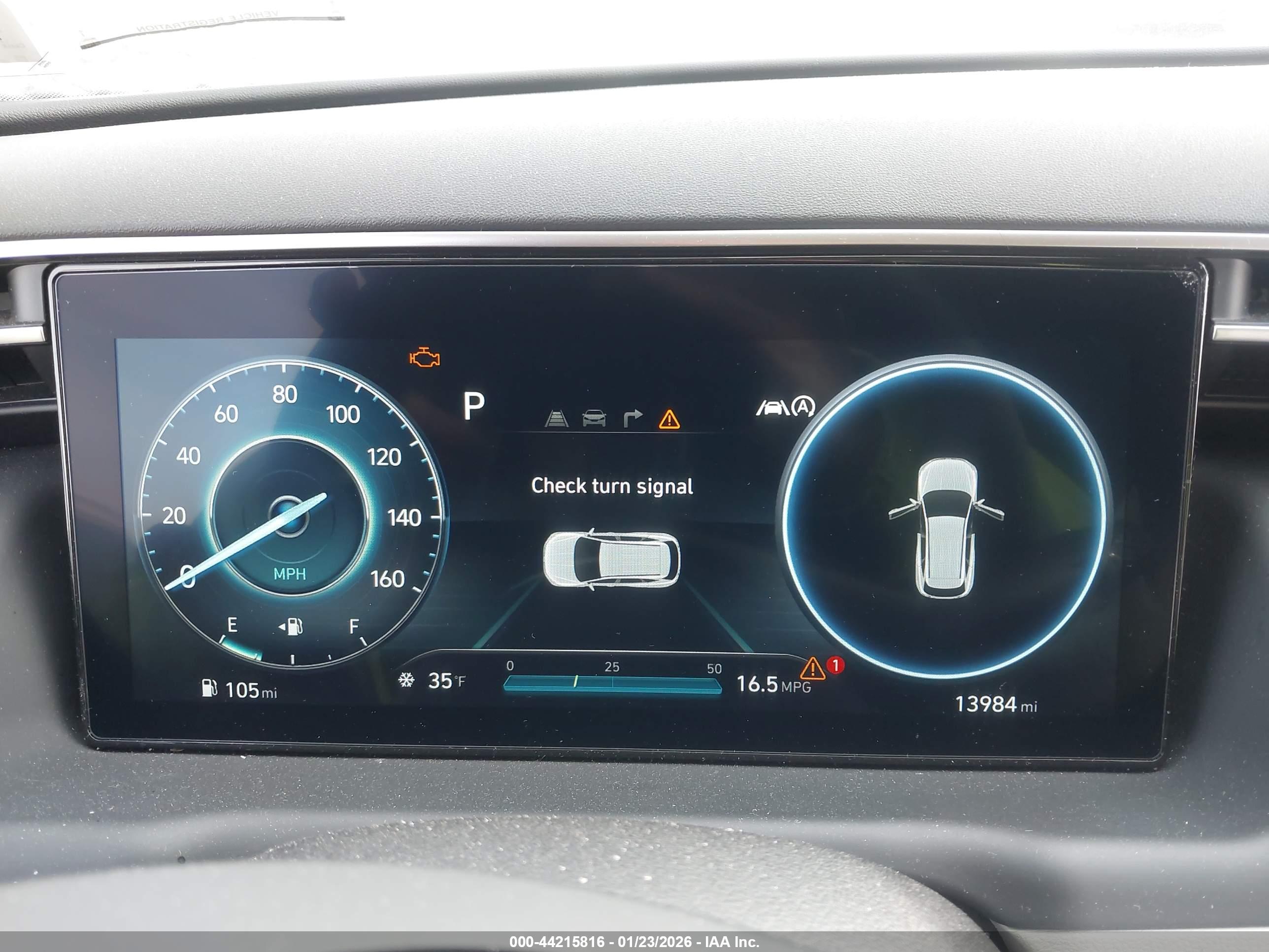 HYUNDAI TUCSON image 7
