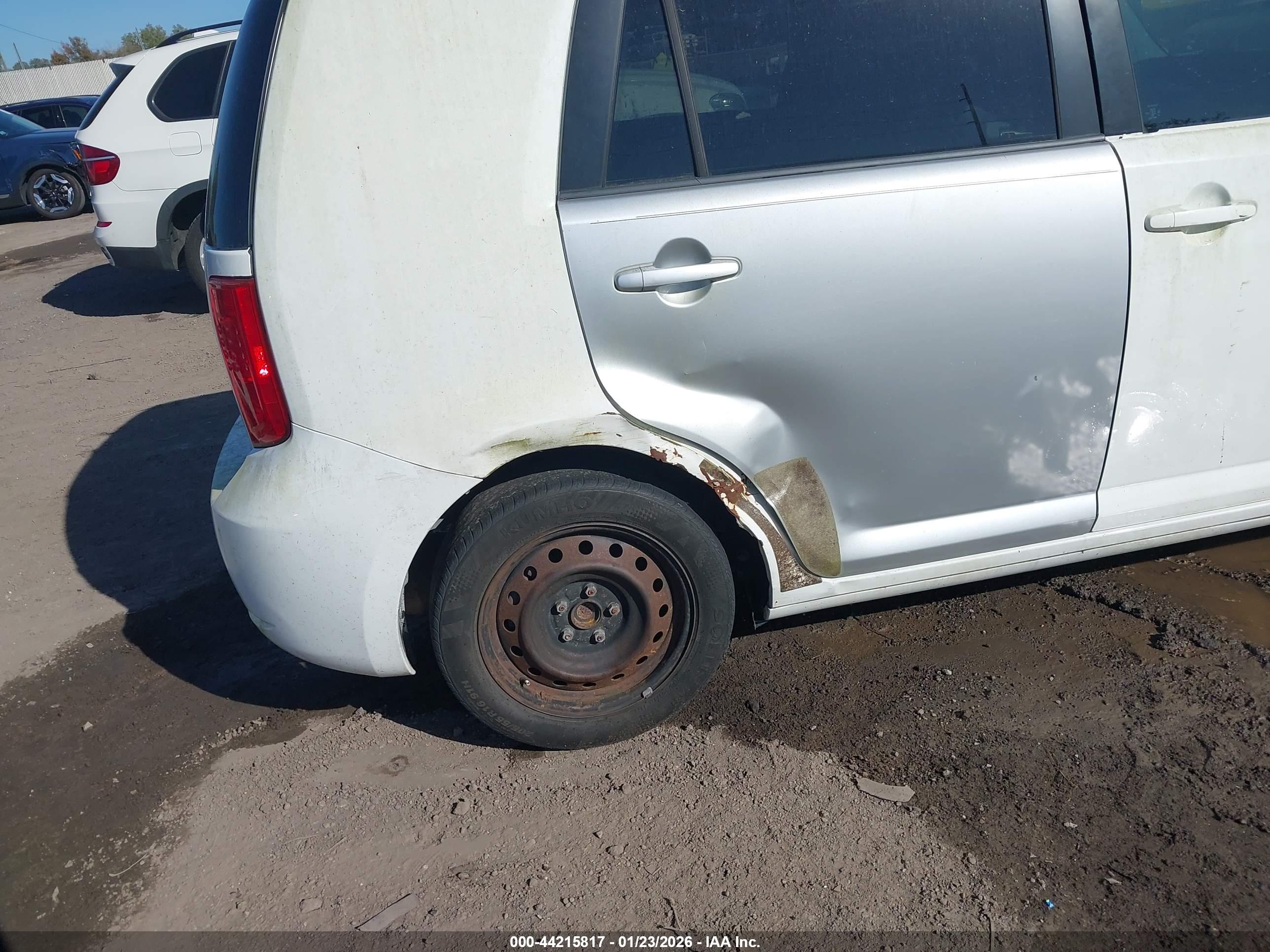 SCION XB image 6