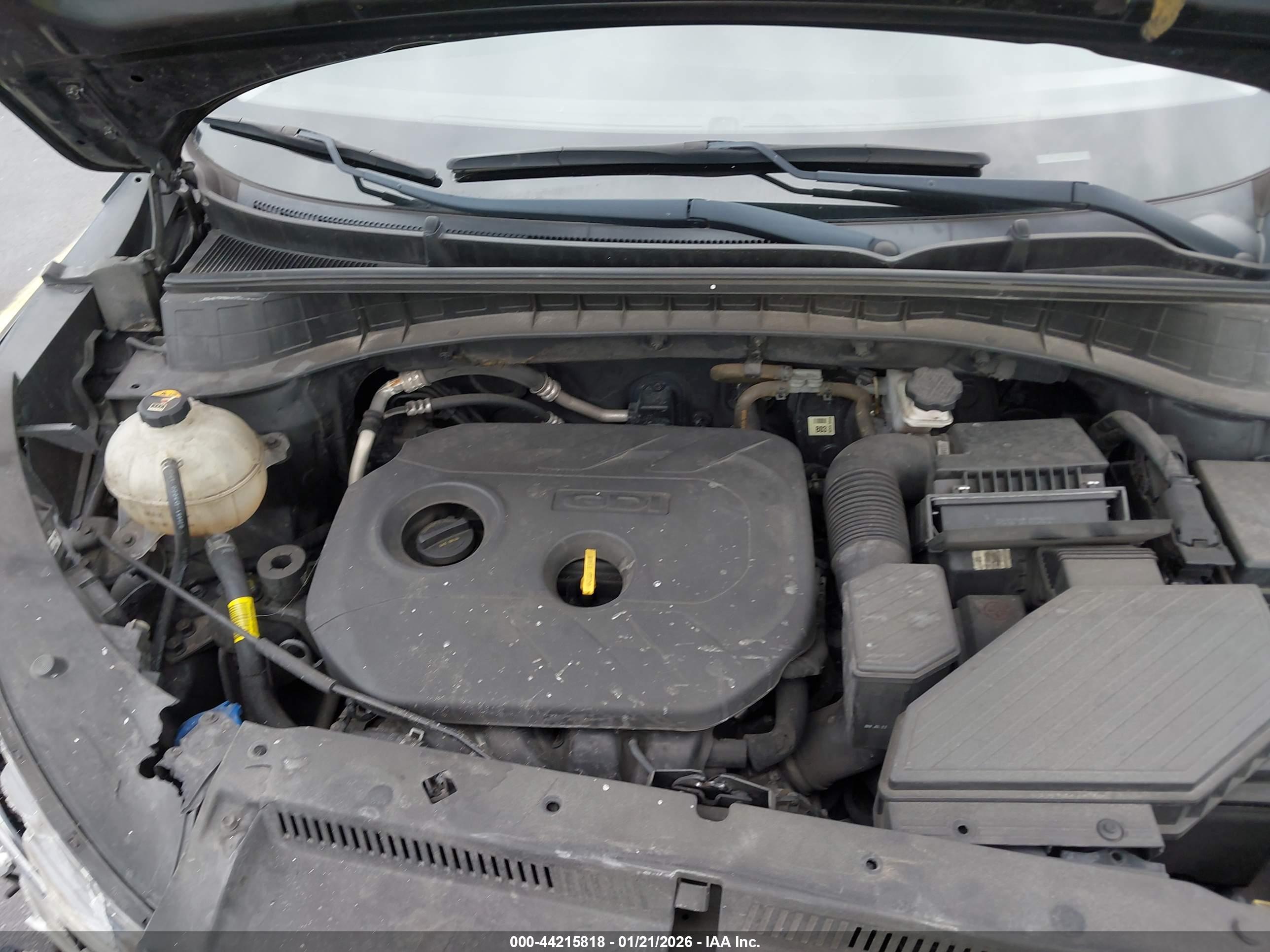 HYUNDAI TUCSON image 10
