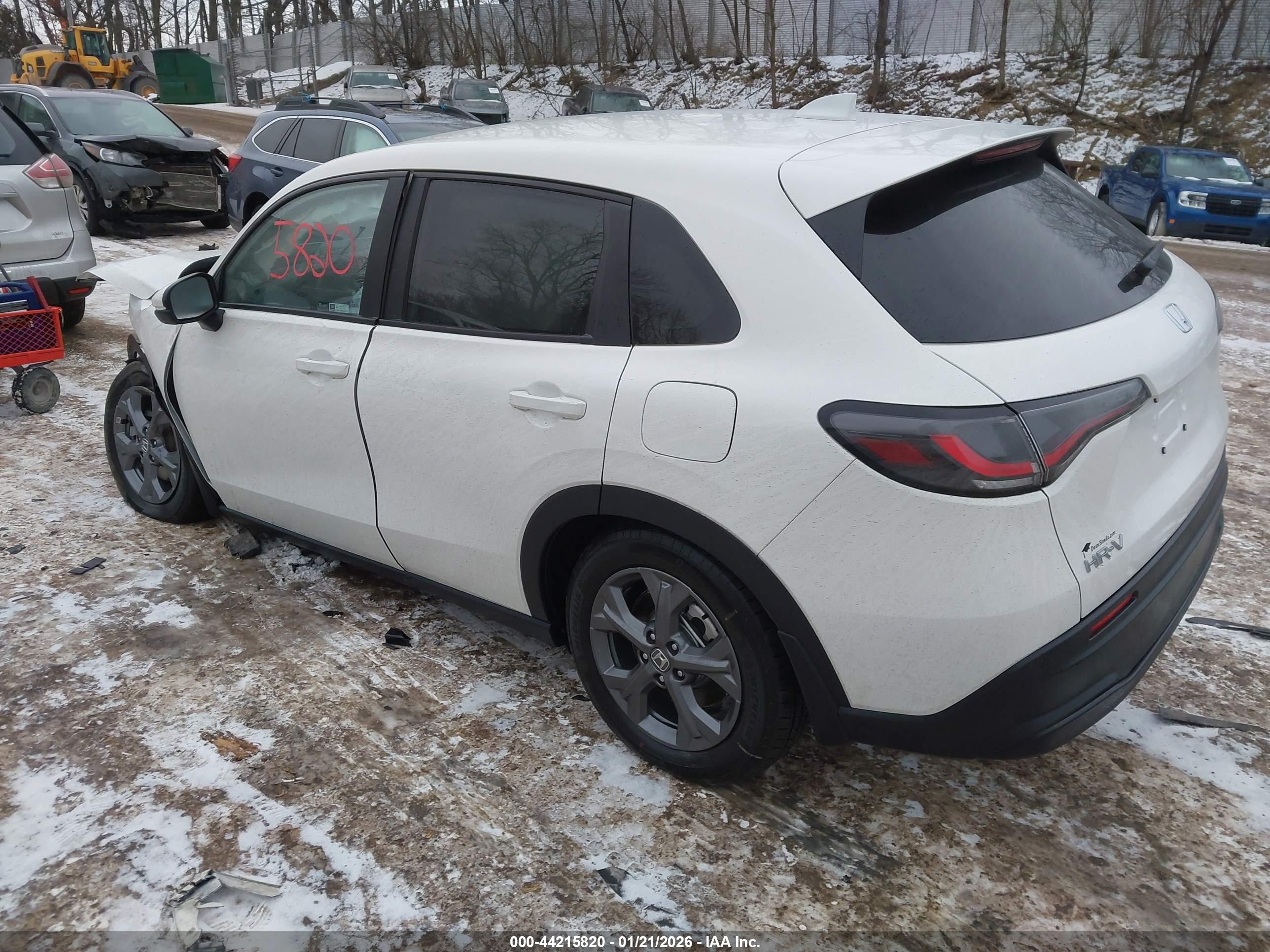 HONDA HR-V image 3