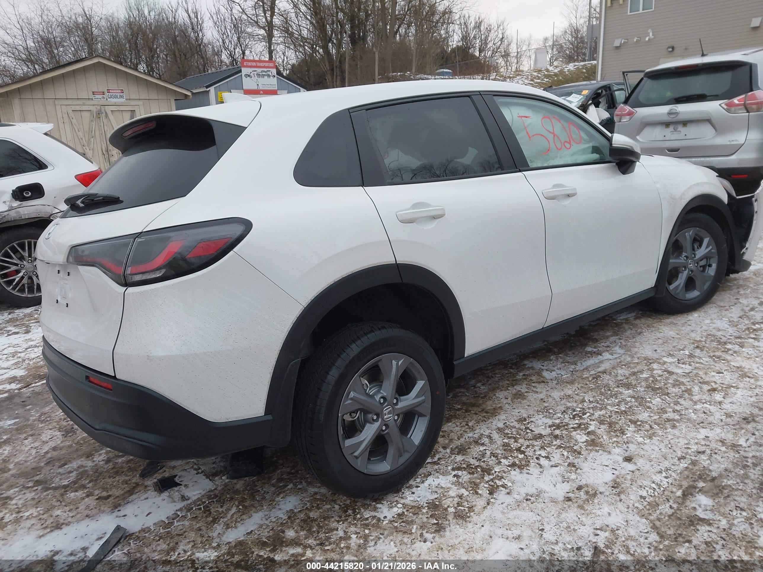 HONDA HR-V image 4