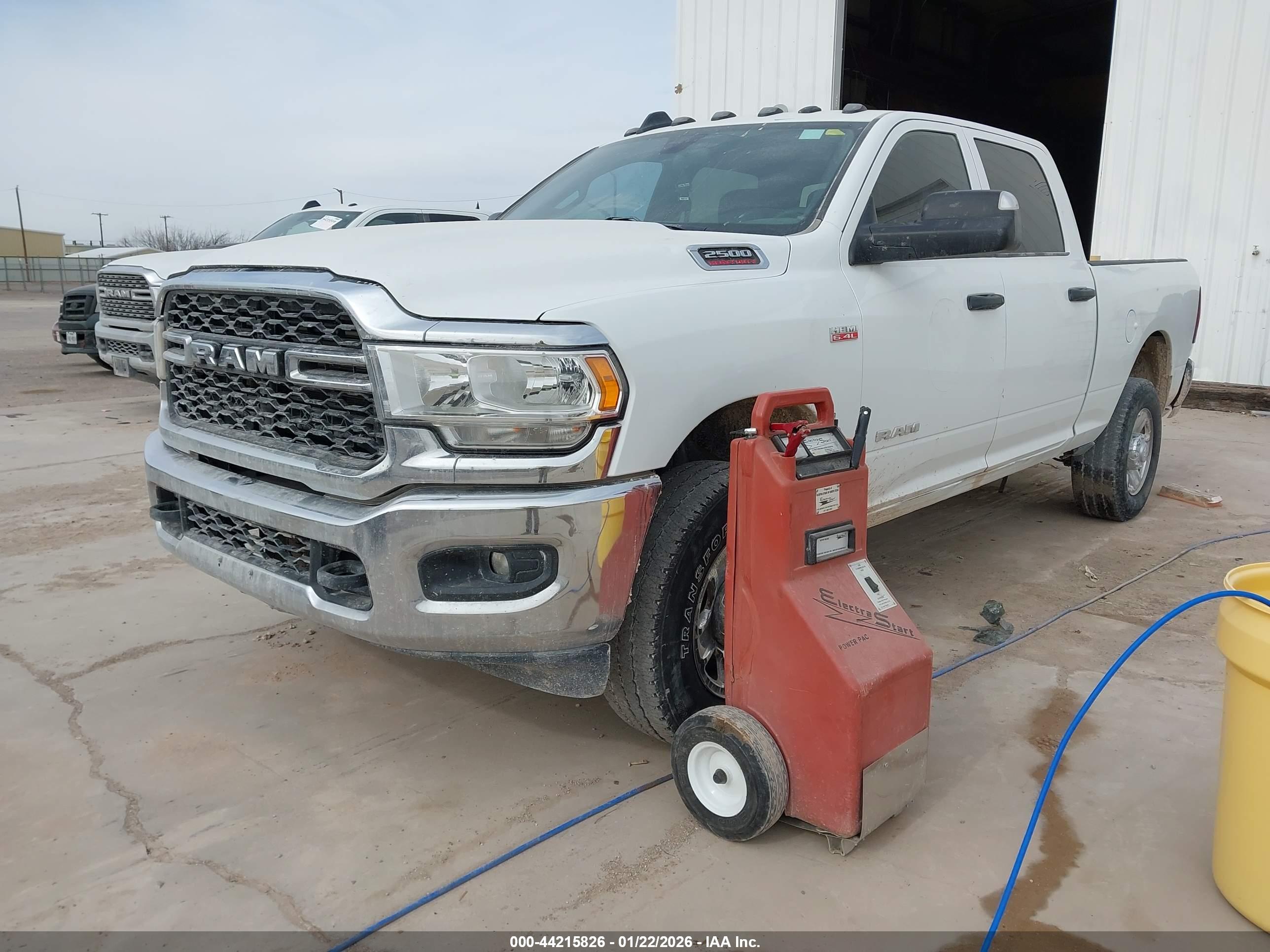 RAM 2500 image 2