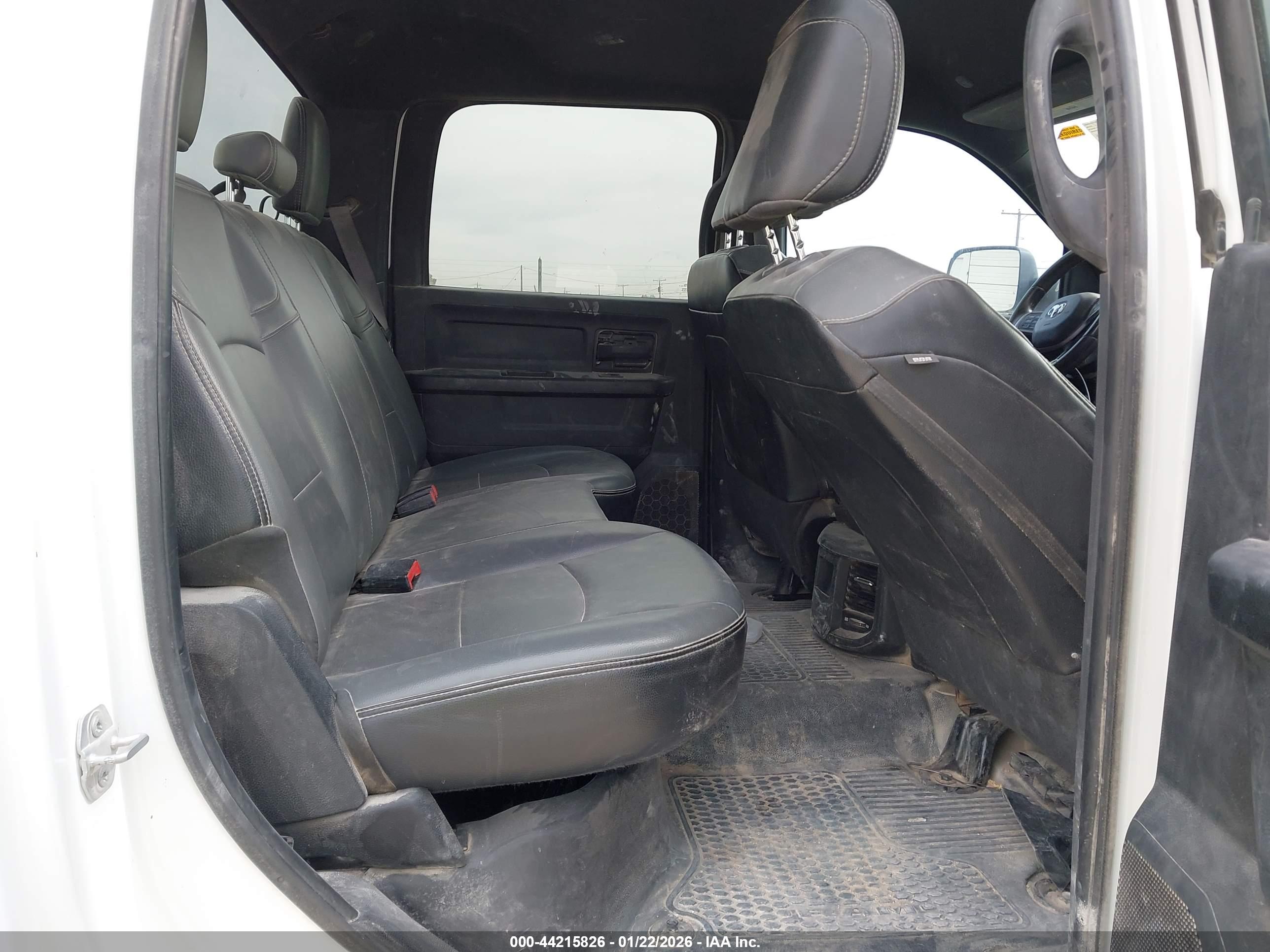 RAM 2500 image 8