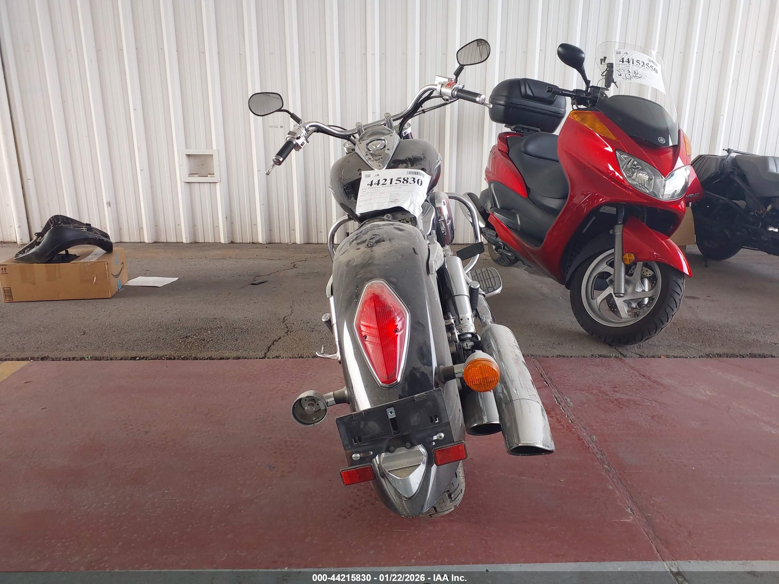 HONDA VT1300 image 6