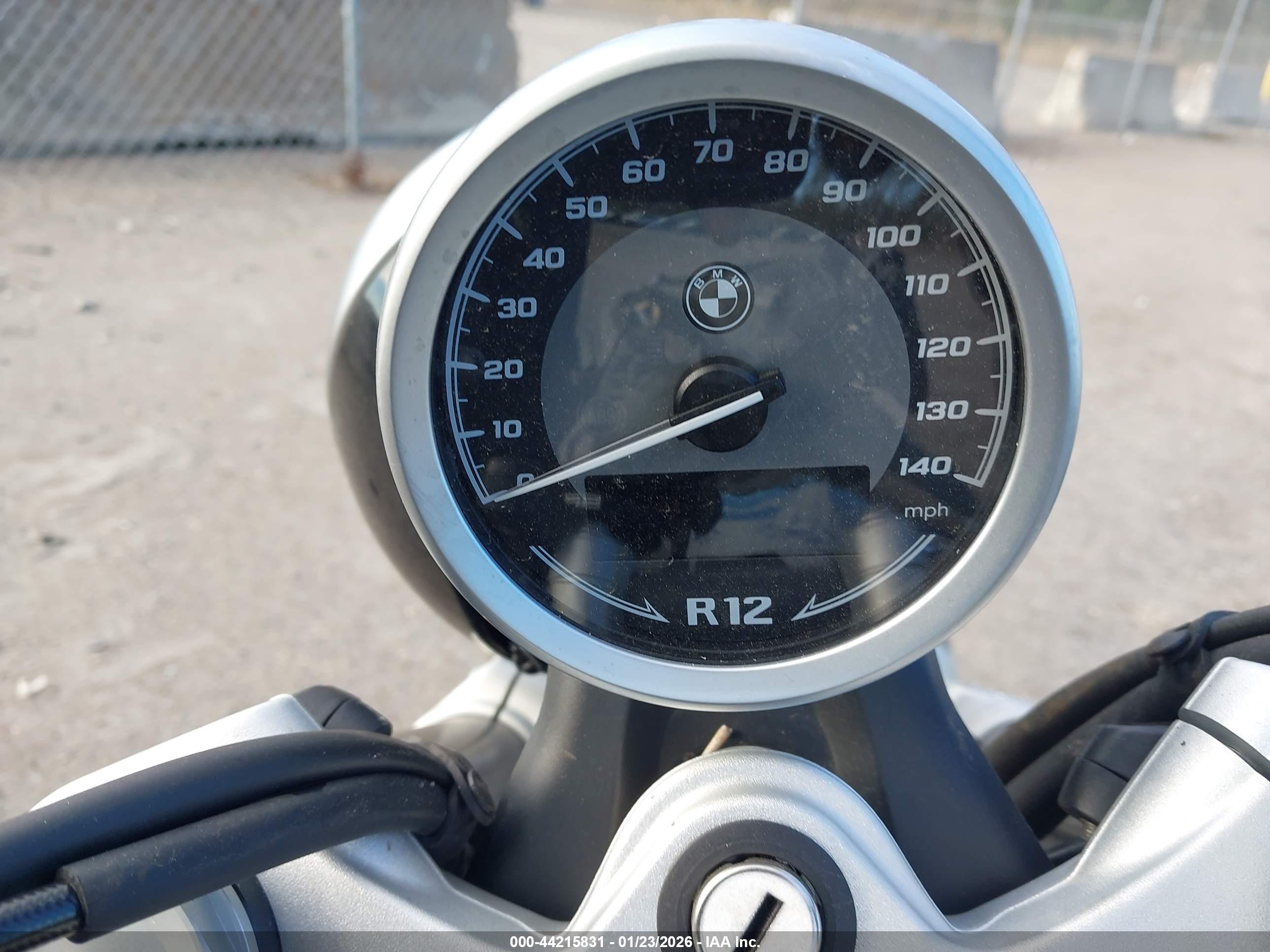 BMW R image 7