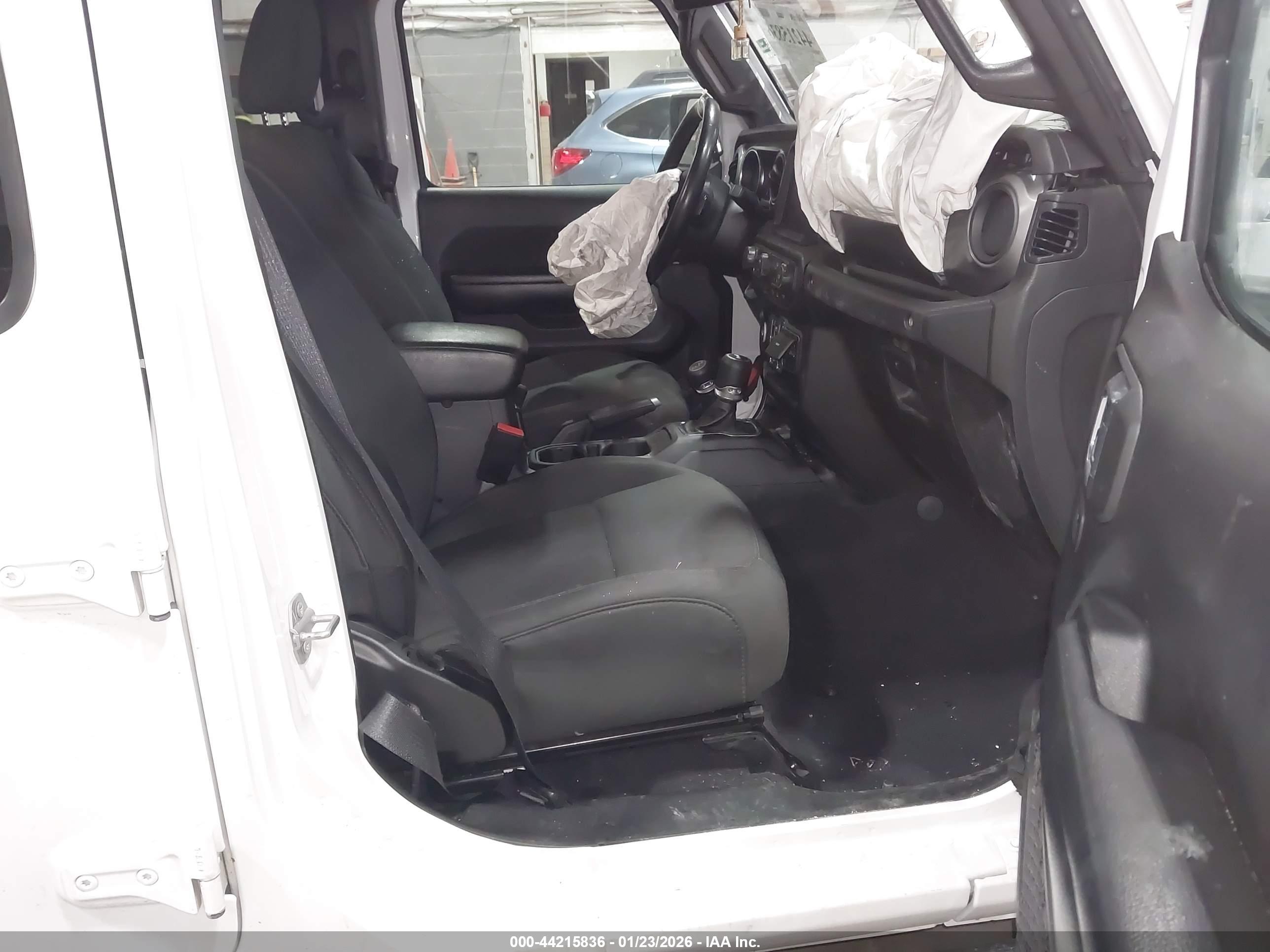 JEEP WRANGLER image 5