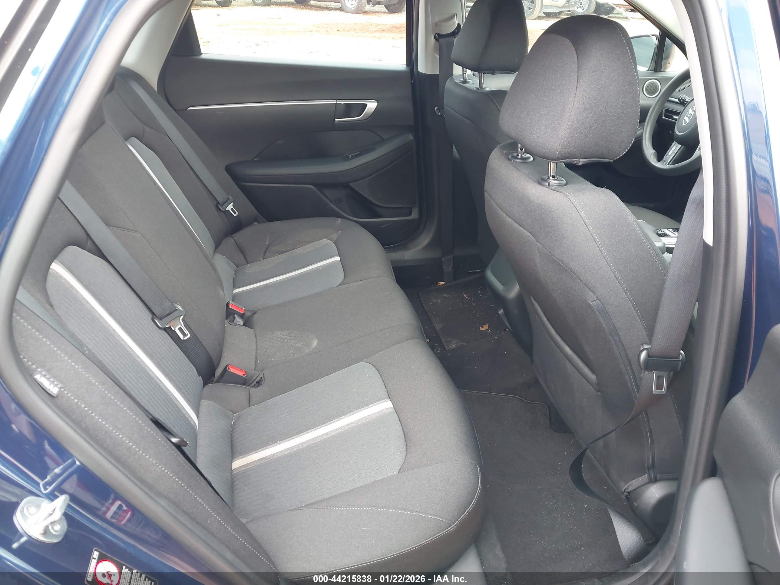 HYUNDAI SONATA image 8
