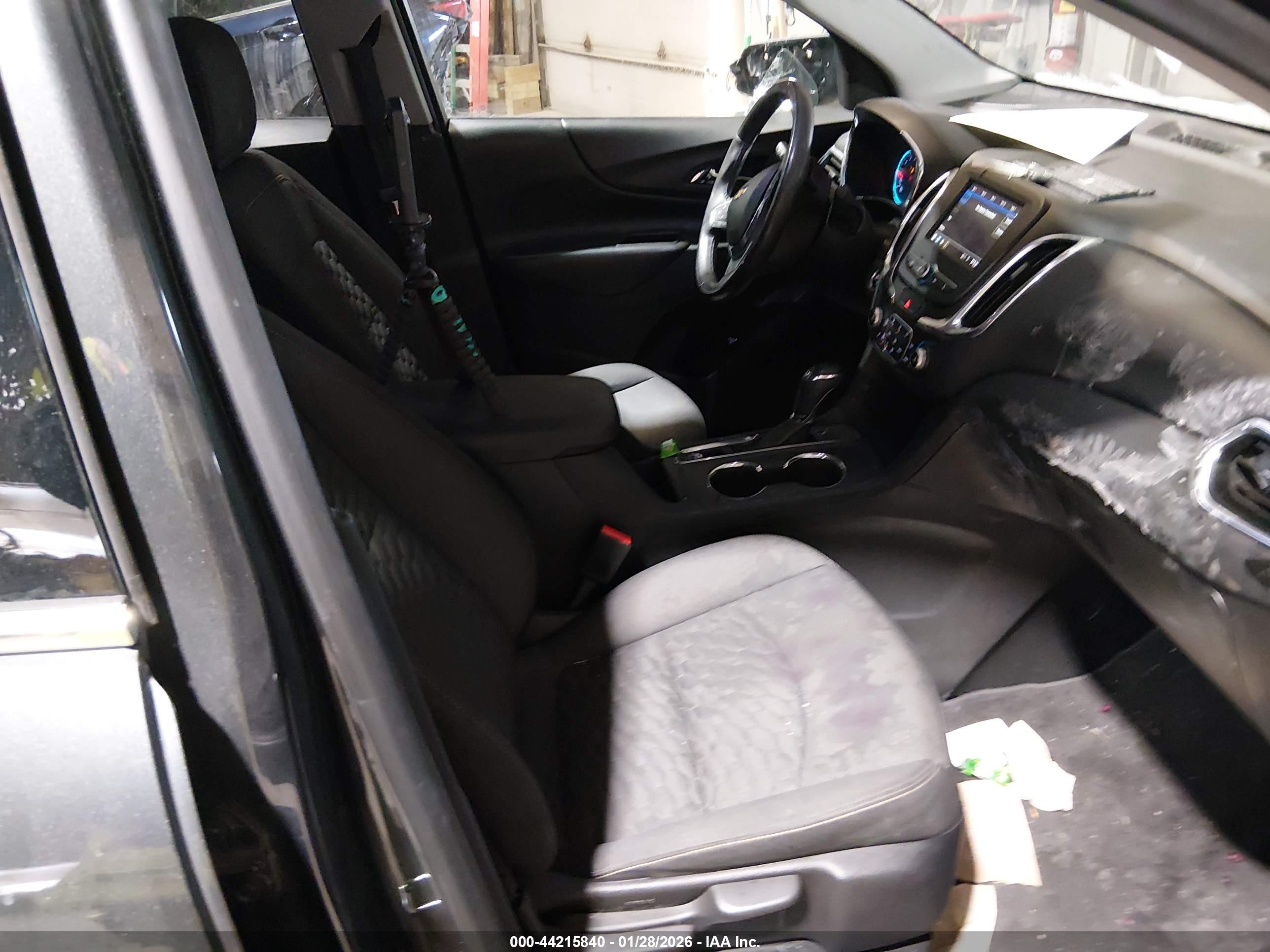 CHEVROLET EQUINOX image 5
