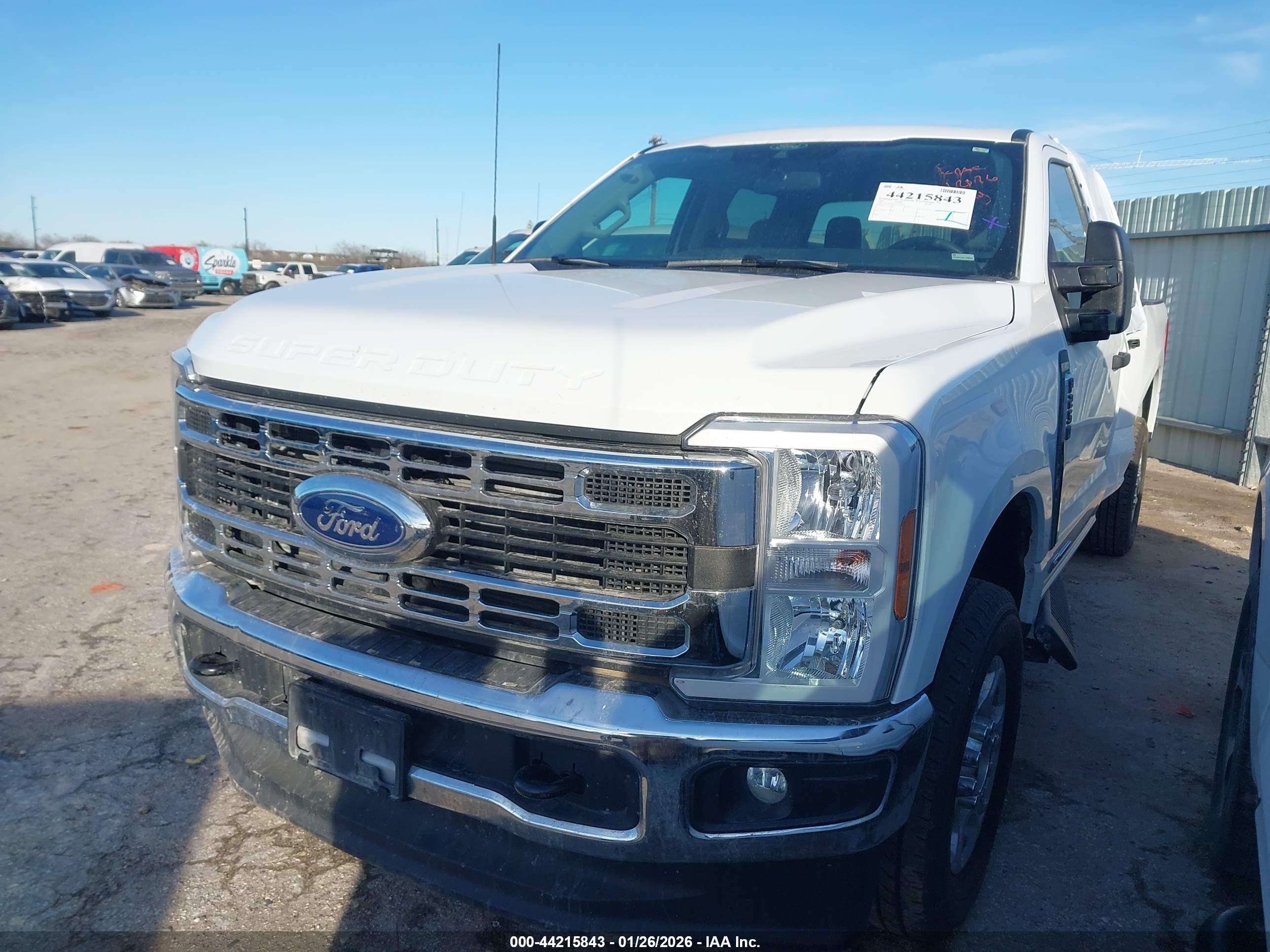 FORD F-250 image 2