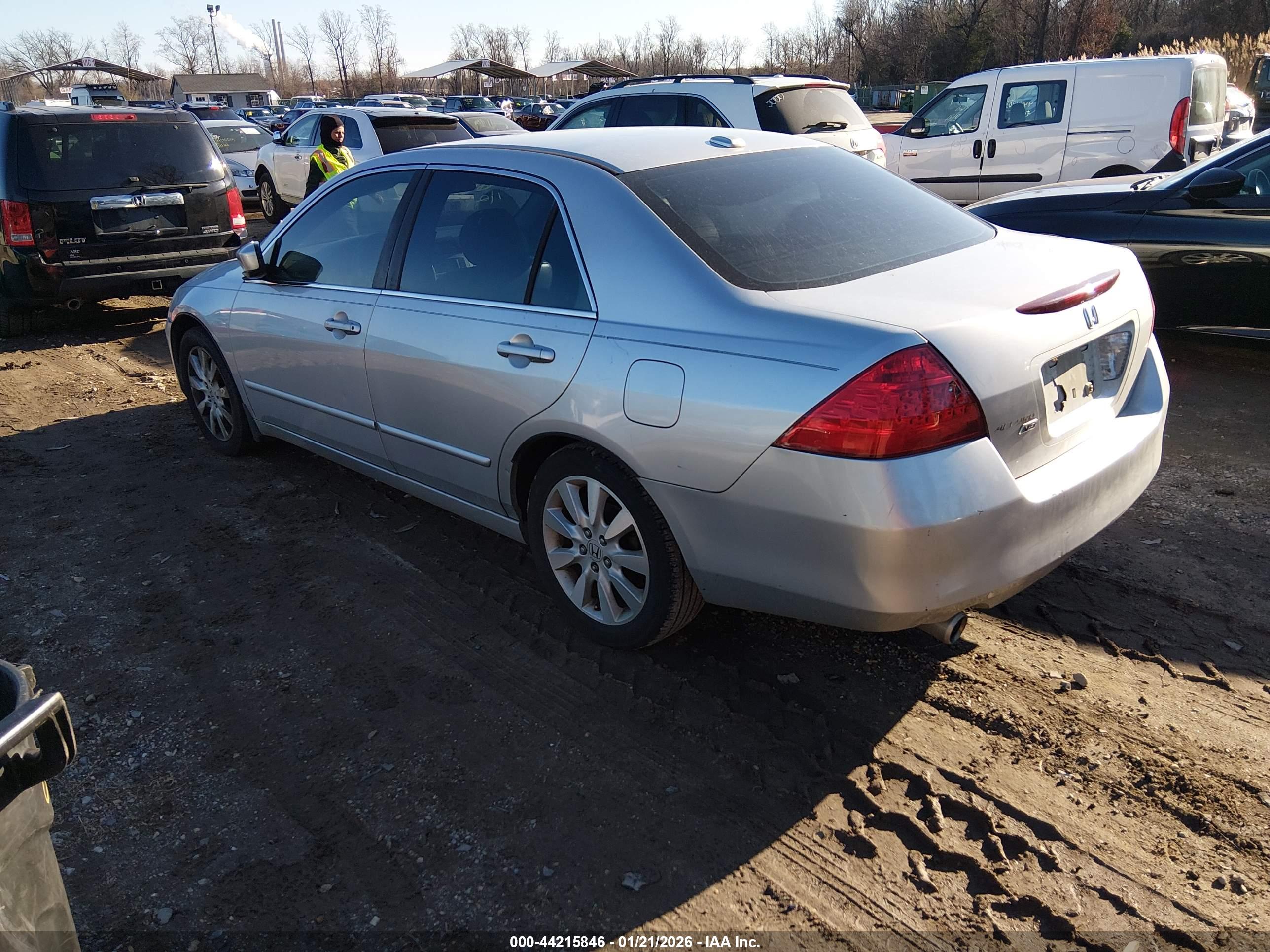 HONDA ACCORD image 3