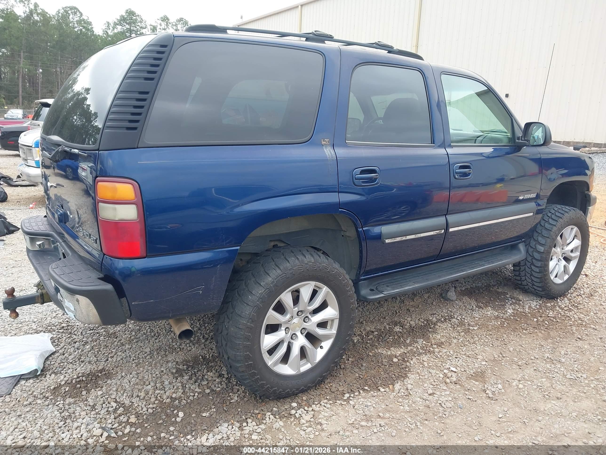 CHEVROLET TAHOE image 4
