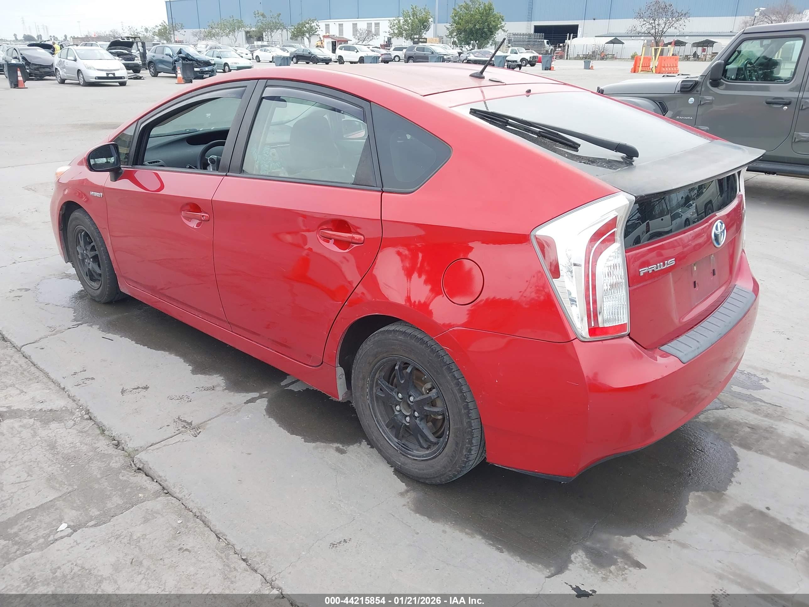 TOYOTA PRIUS image 3
