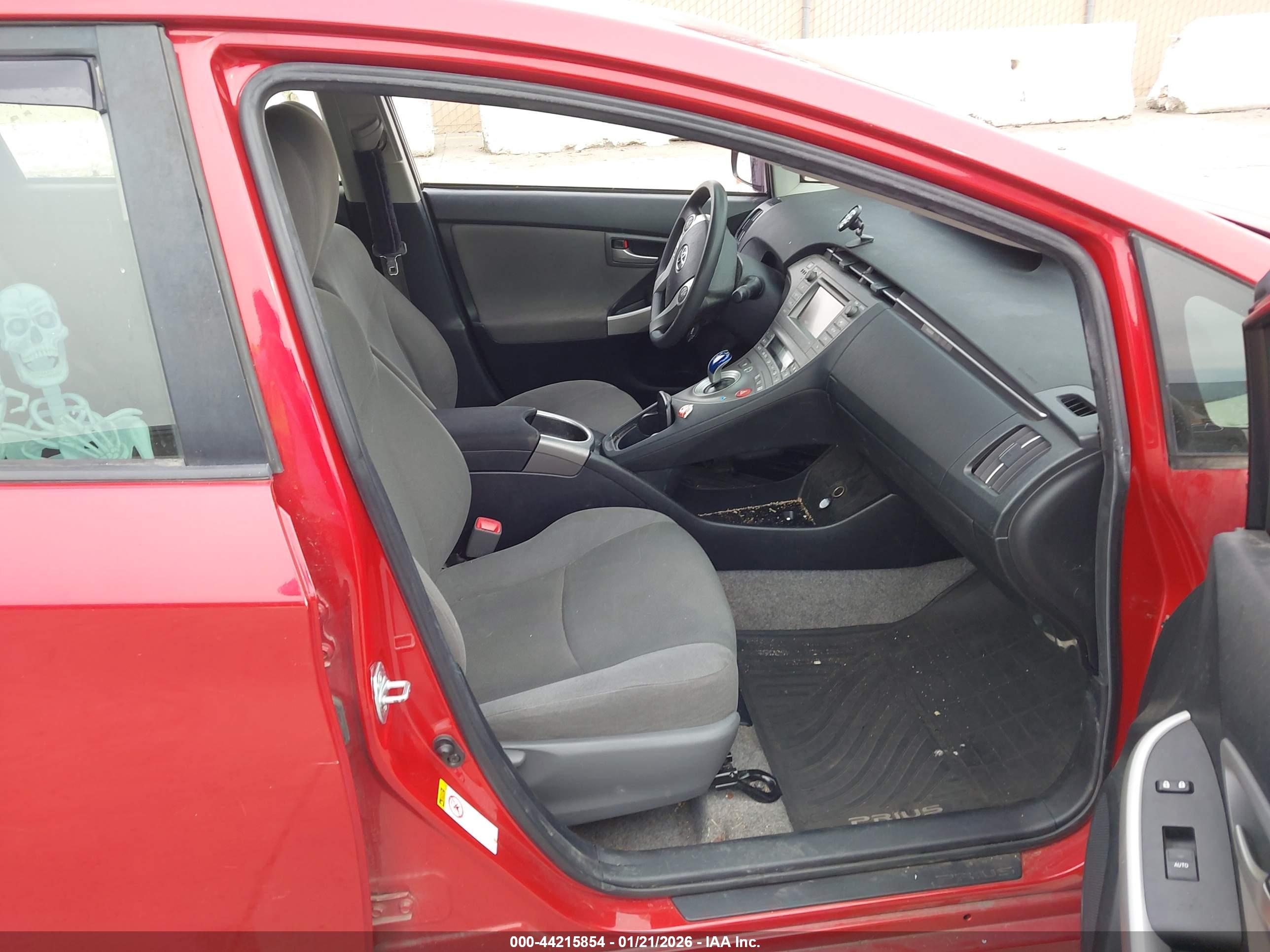 TOYOTA PRIUS image 5