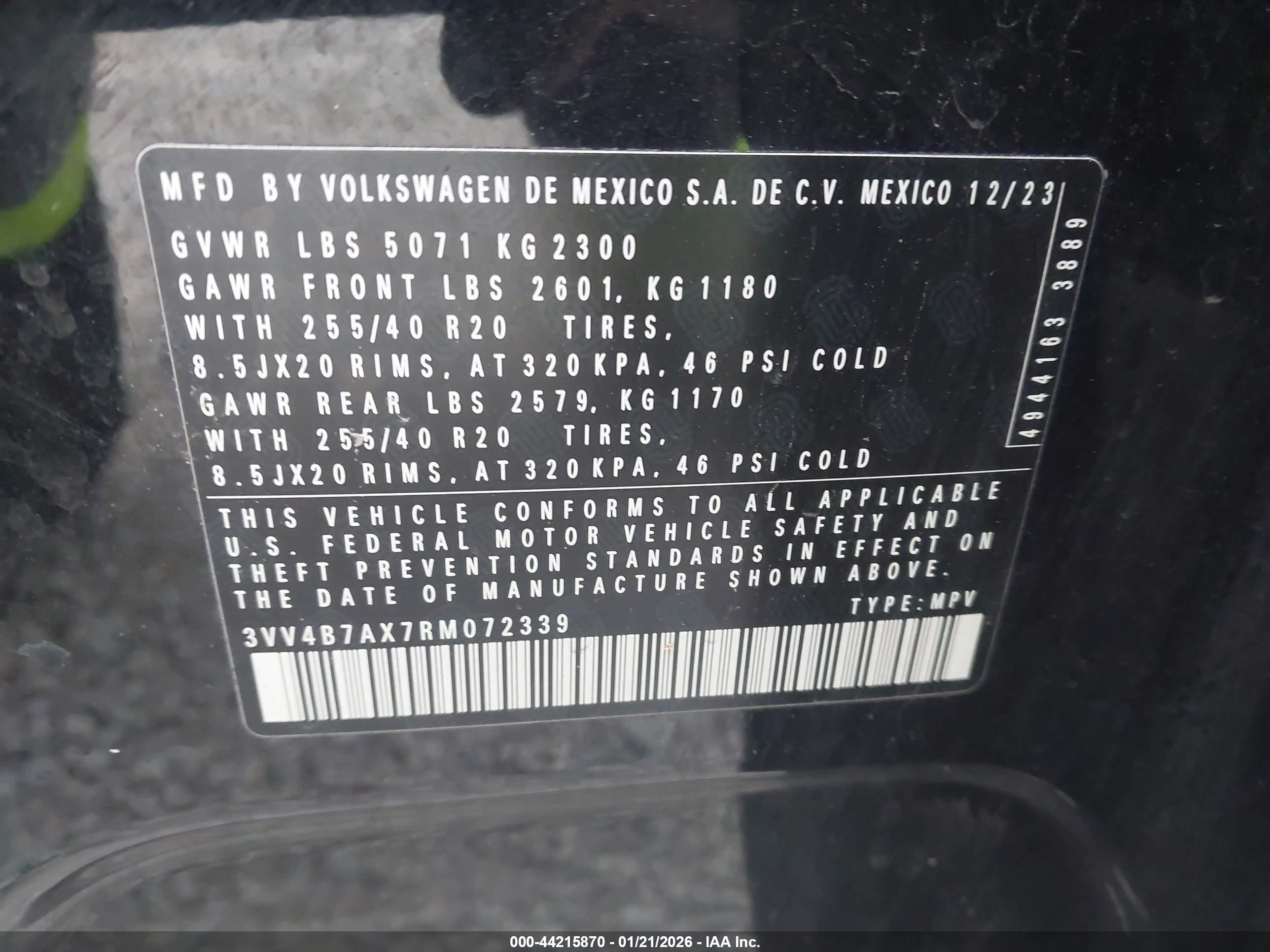 VOLKSWAGEN TIGUAN image 9
