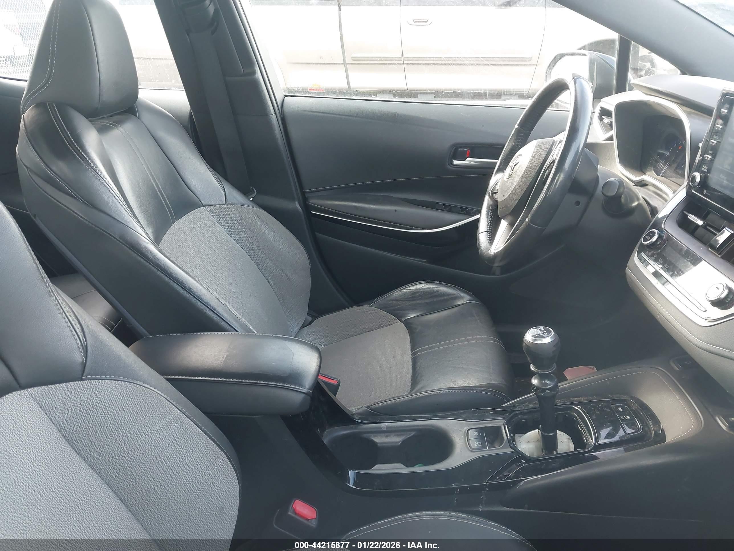 TOYOTA COROLLA image 5