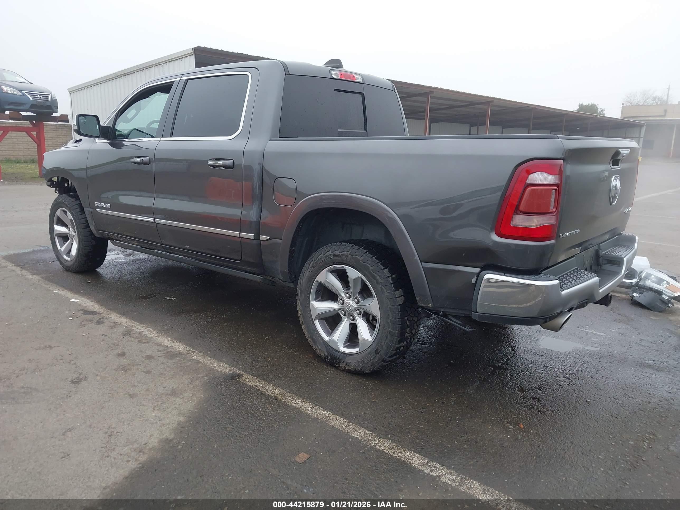 RAM 1500 image 3