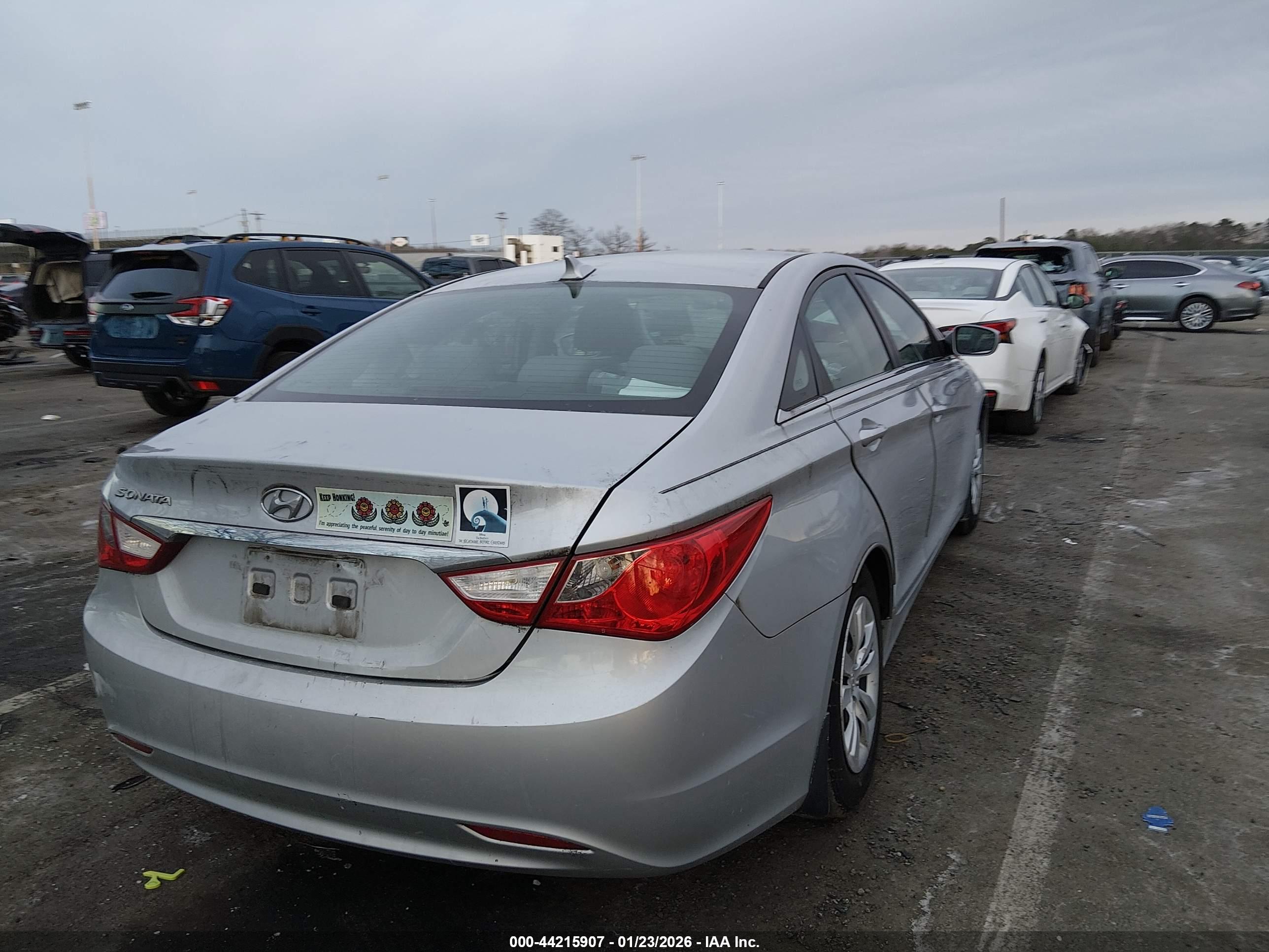HYUNDAI SONATA image 4