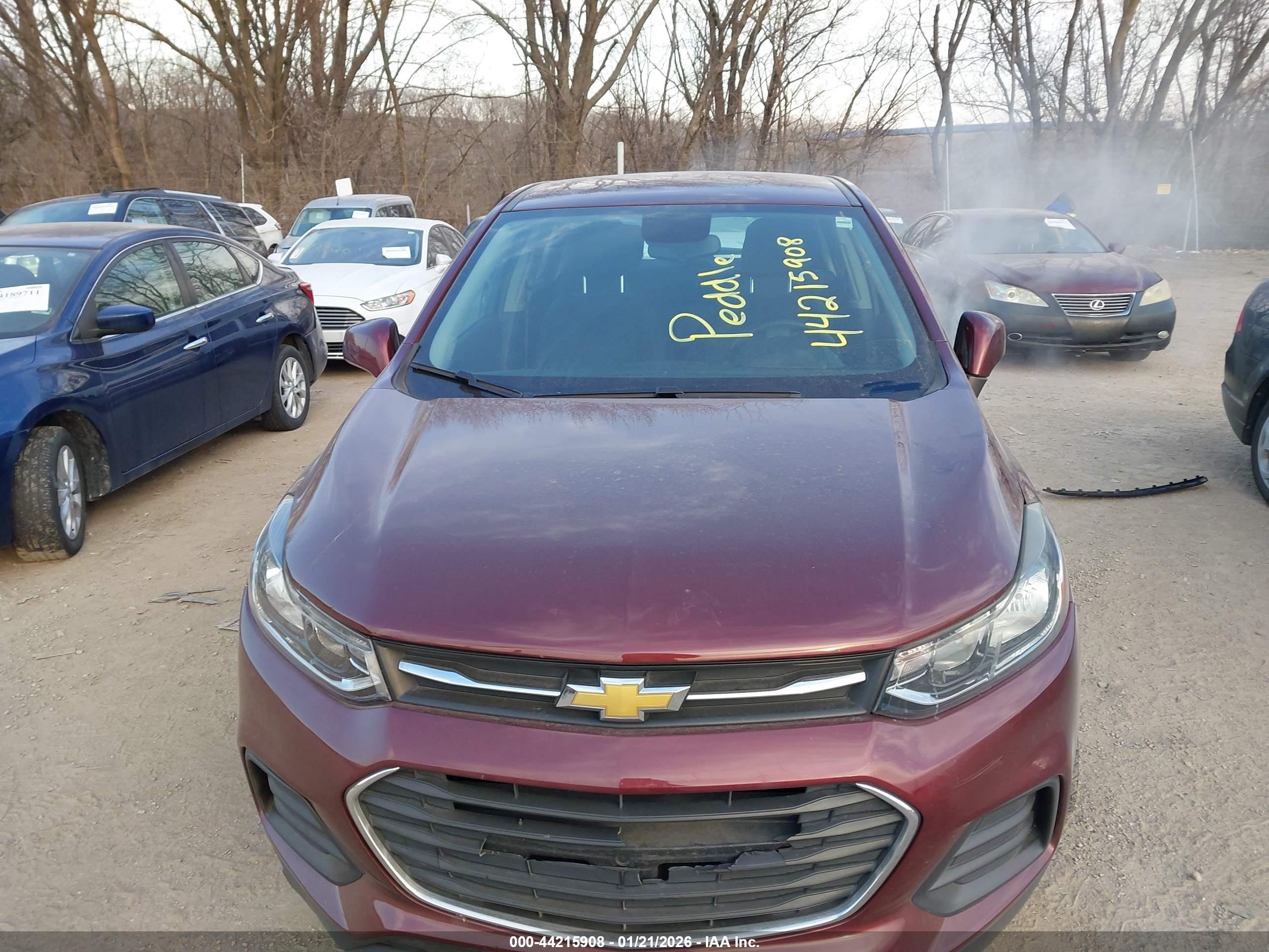 CHEVROLET TRAX image 6