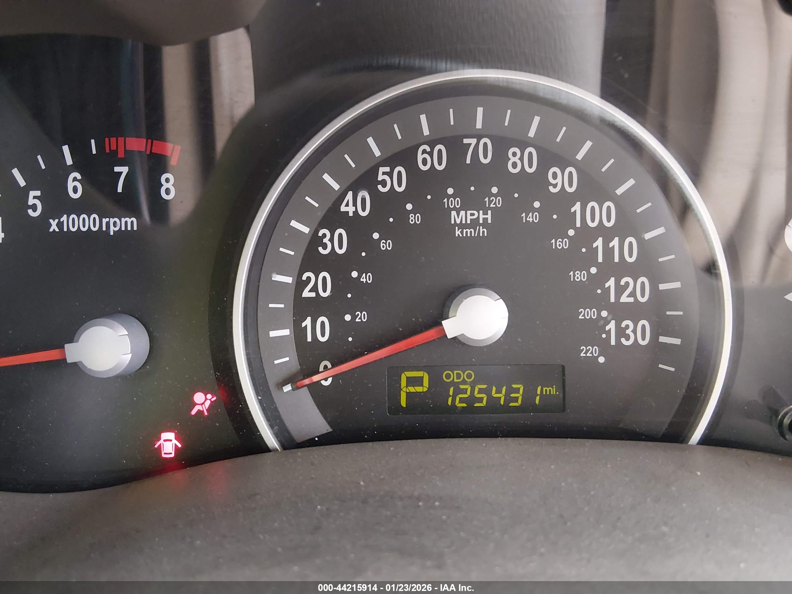 KIA SEDONA image 7