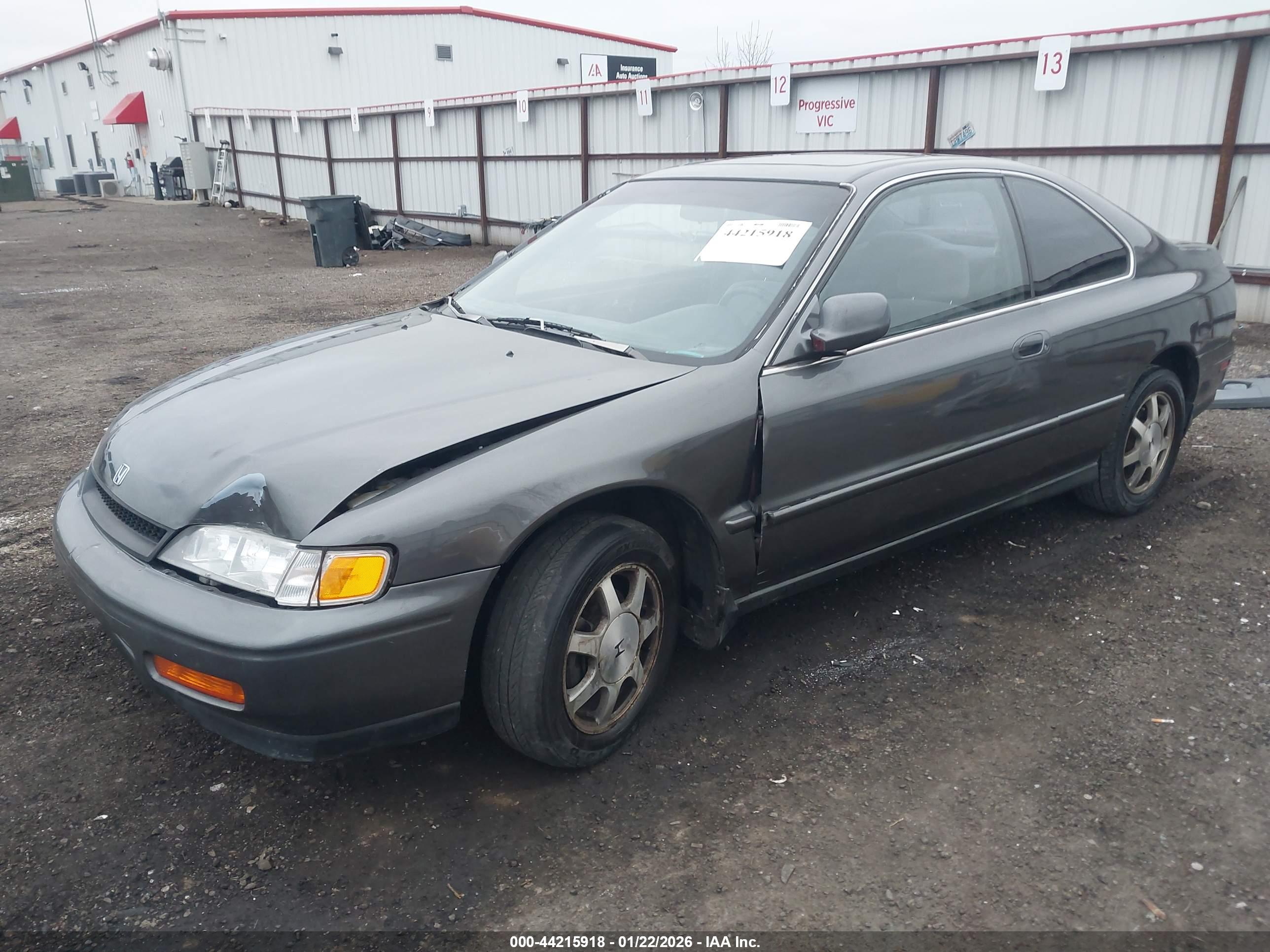 HONDA ACCORD image 2