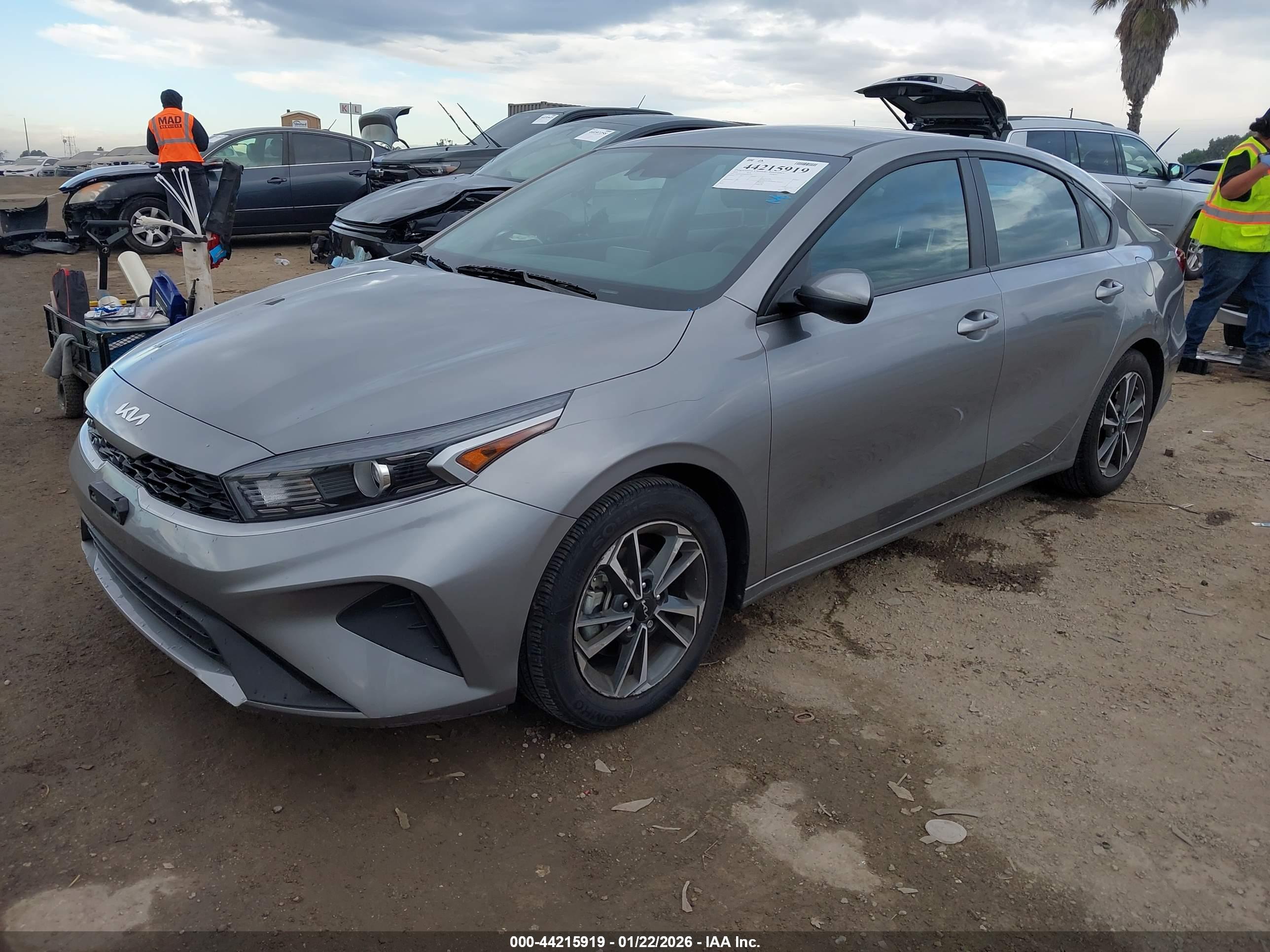 KIA FORTE image 2