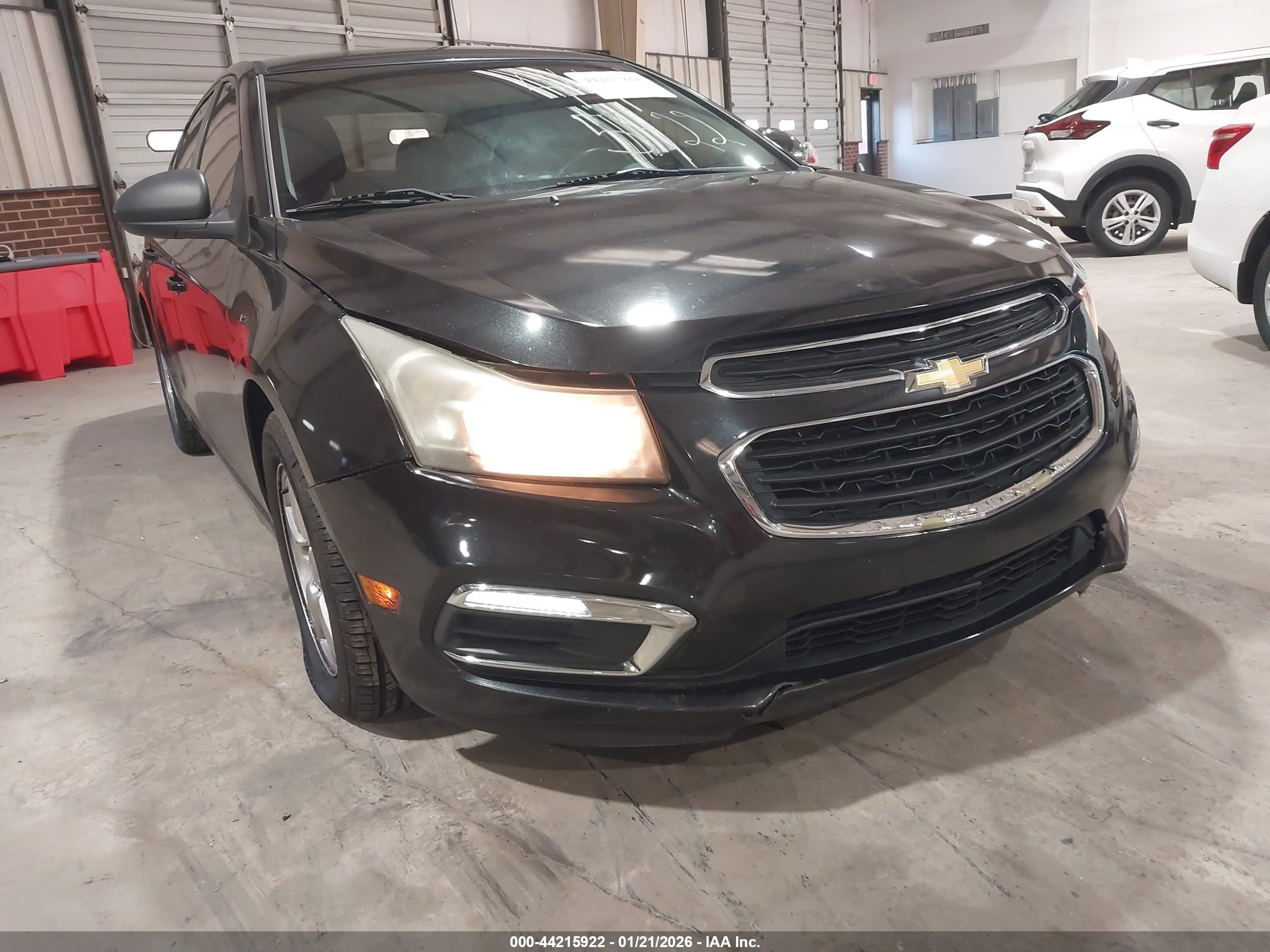 CHEVROLET CRUZE image 6